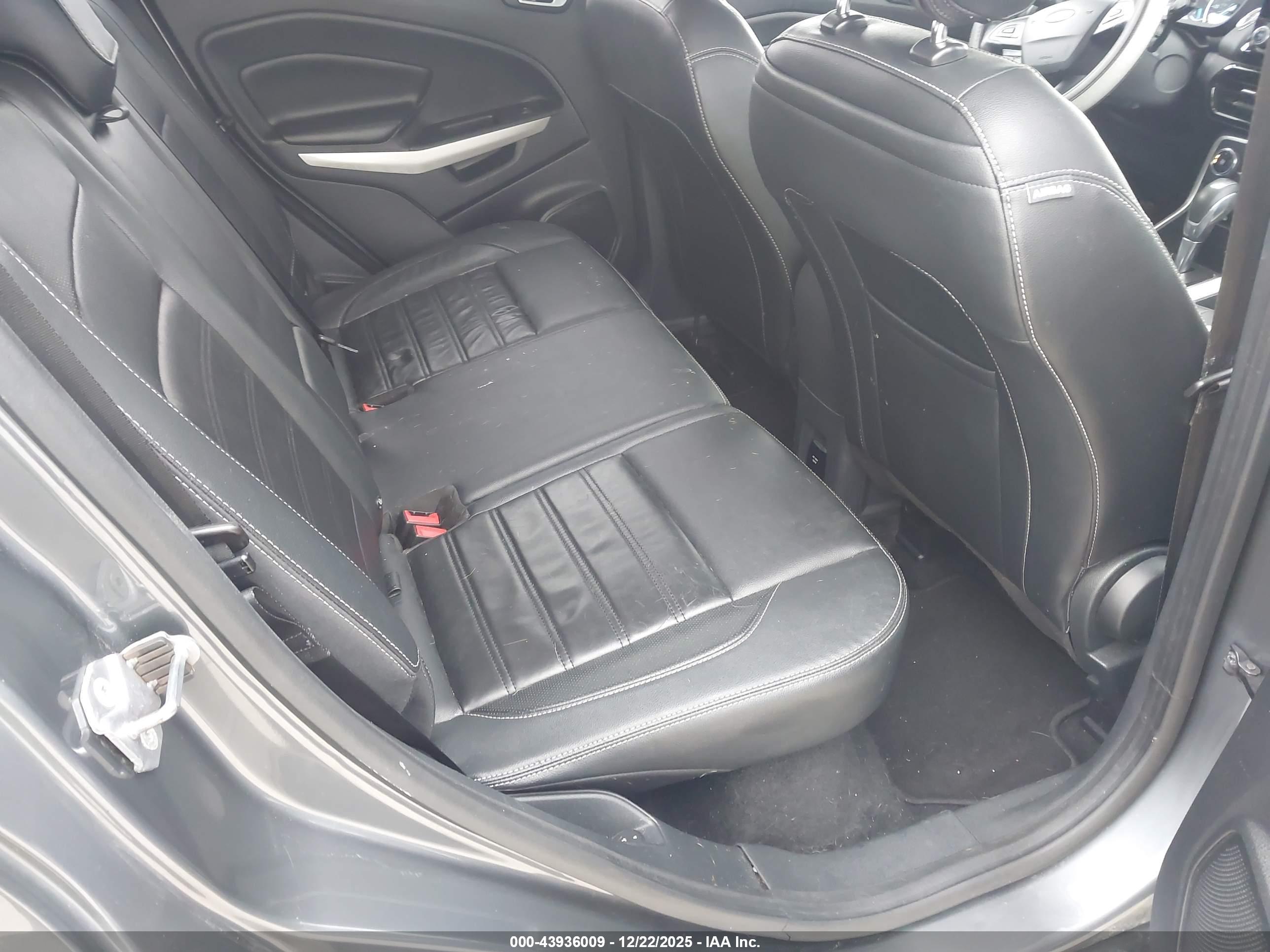 FORD ECOSPORT image 8