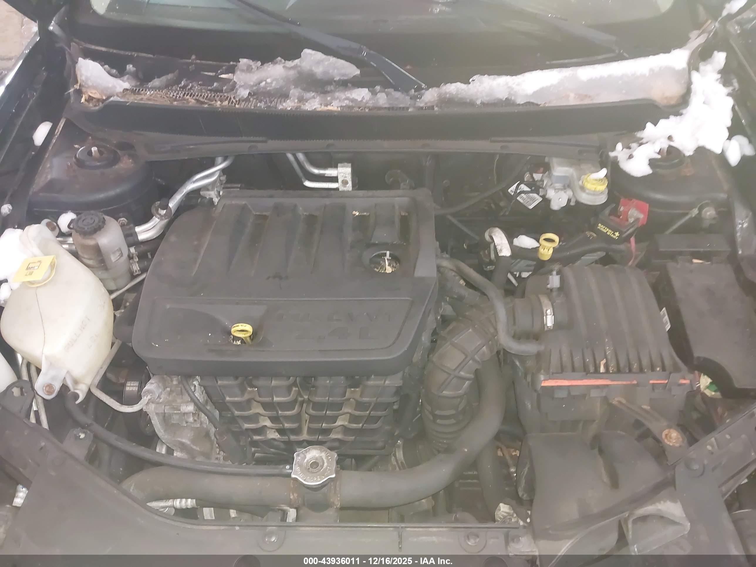 DODGE AVENGER image 10