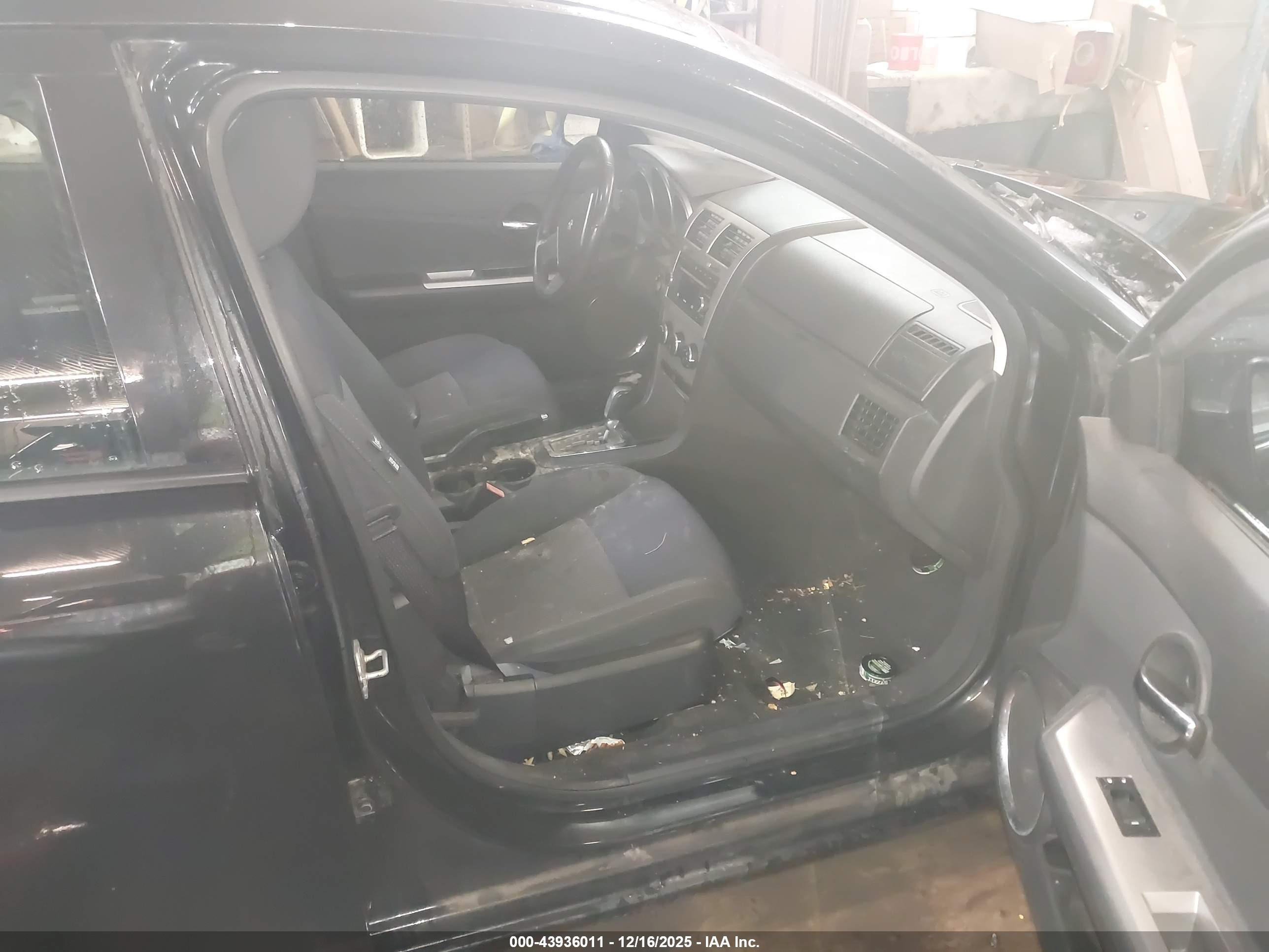 DODGE AVENGER image 5