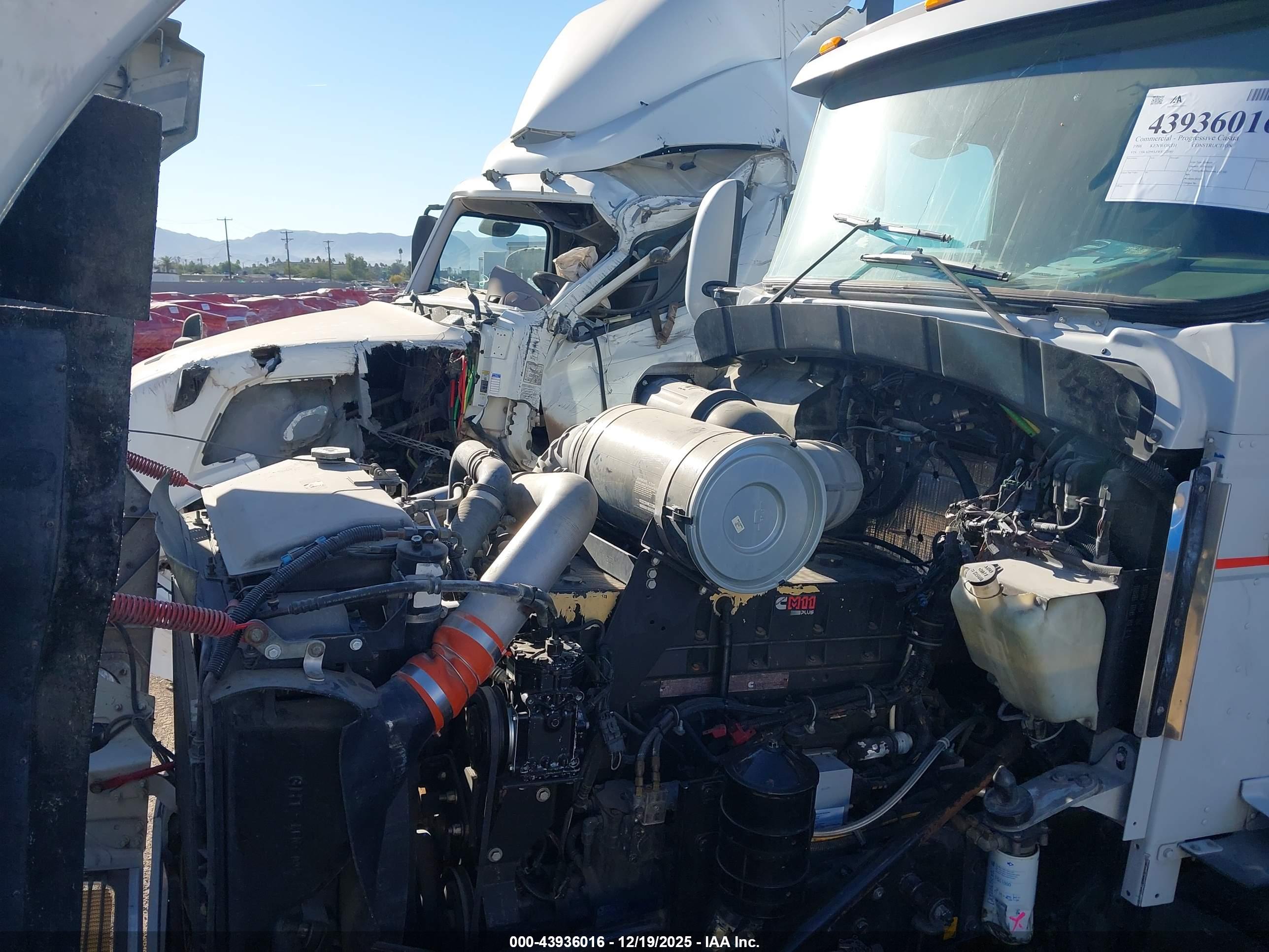 KENWORTH CONSTRUCTION image 10