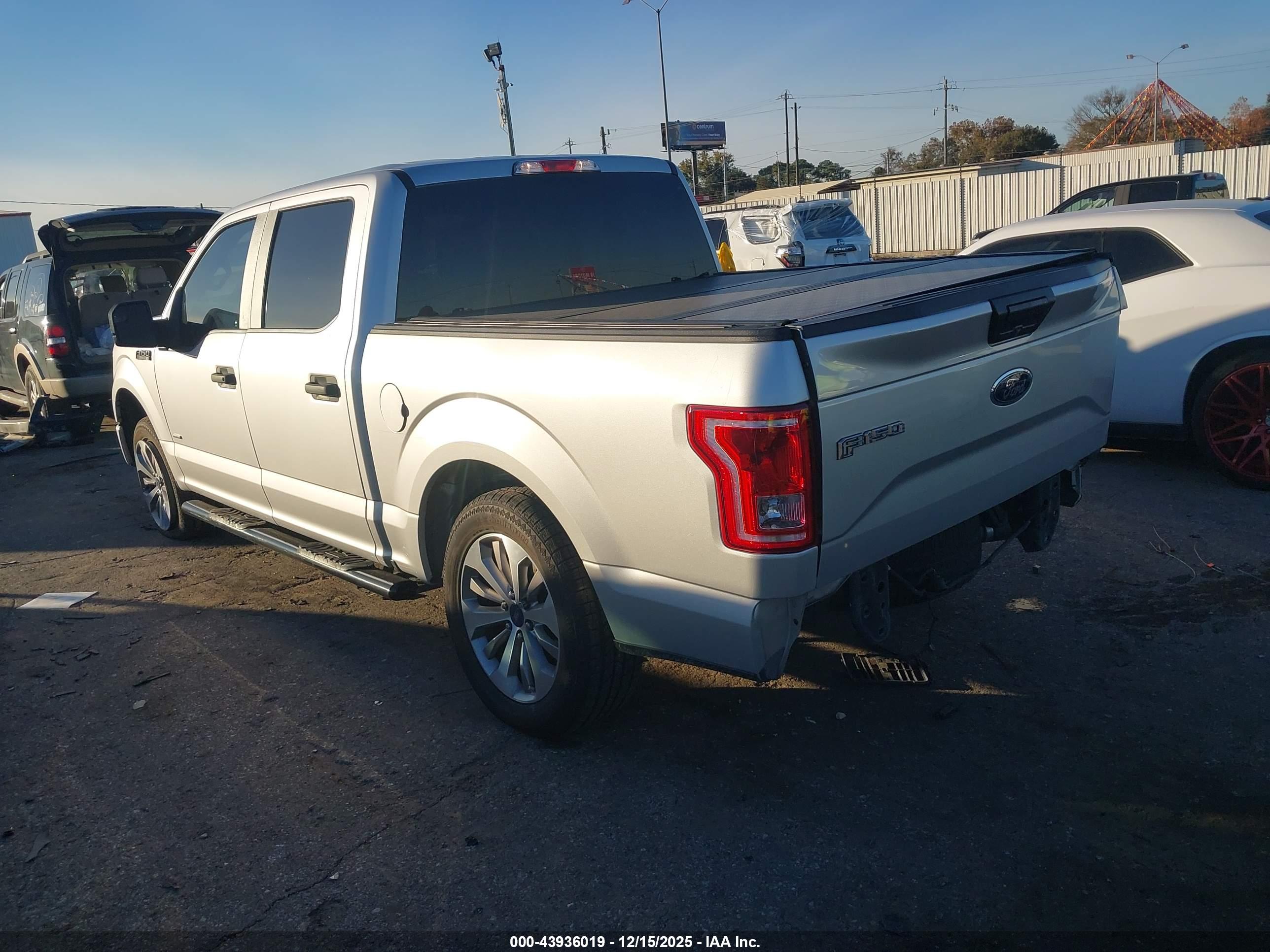 FORD F-150 image 3