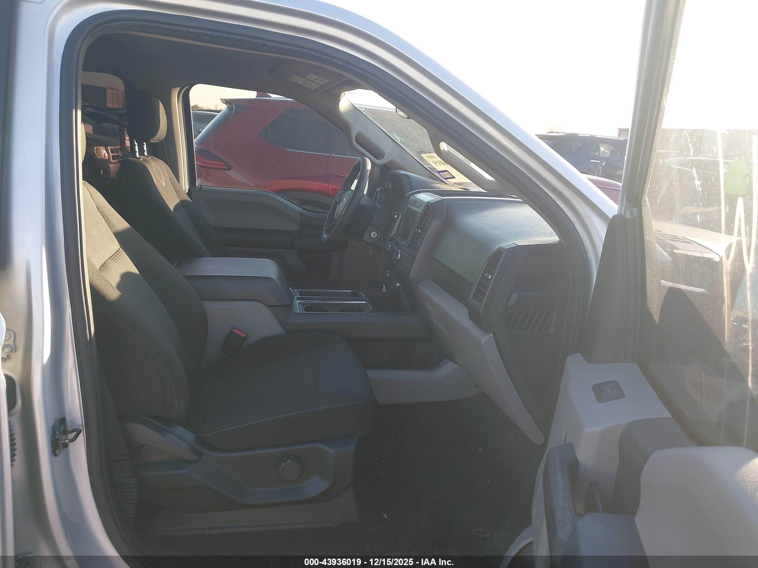 FORD F-150 image 5