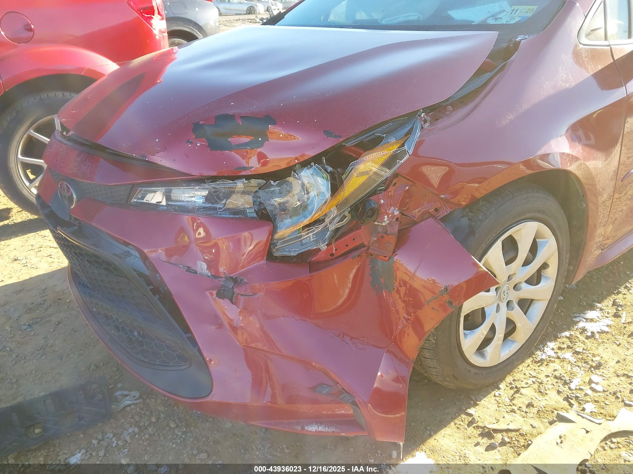 TOYOTA COROLLA image 6