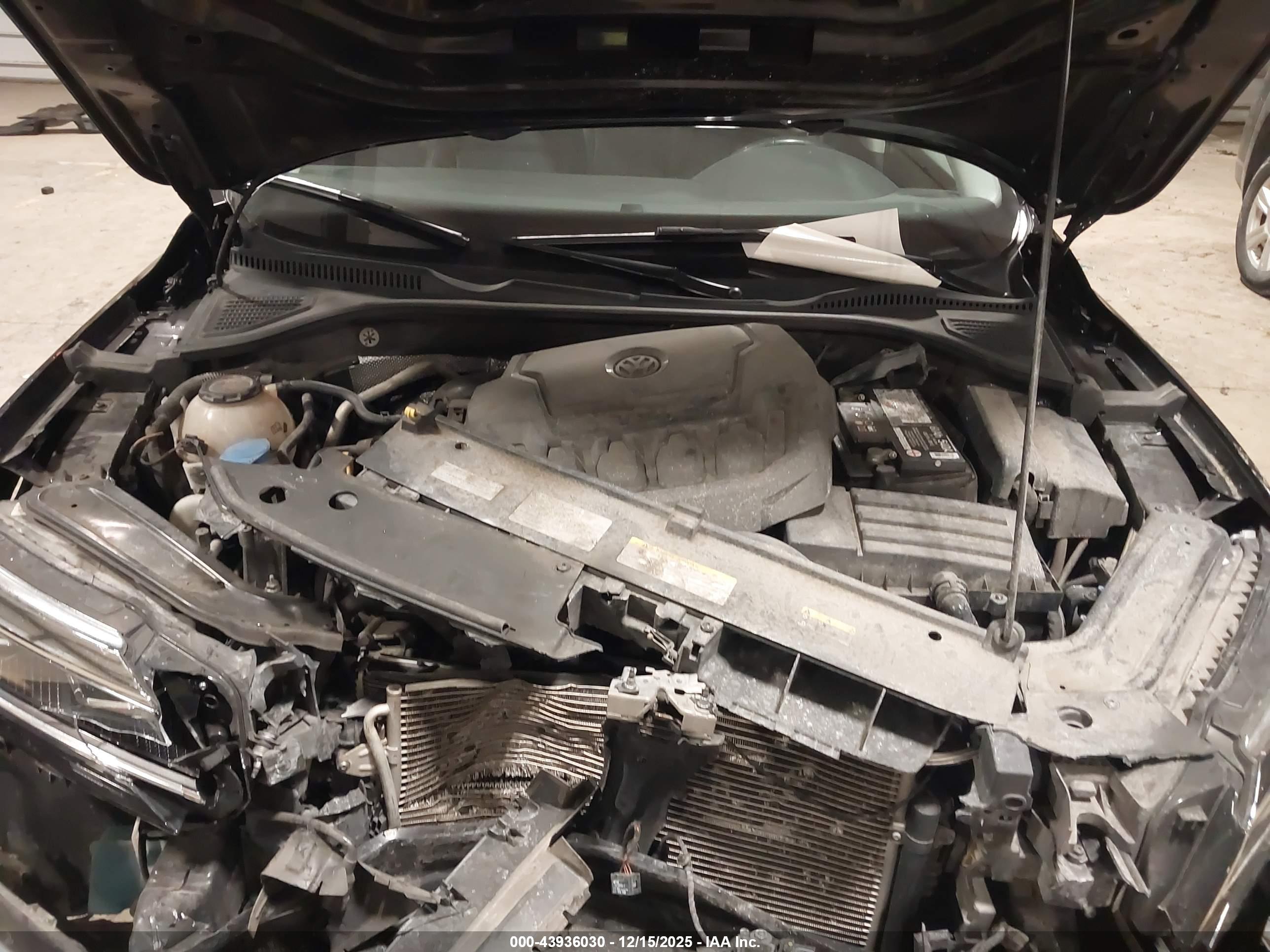 VOLKSWAGEN PASSAT image 10