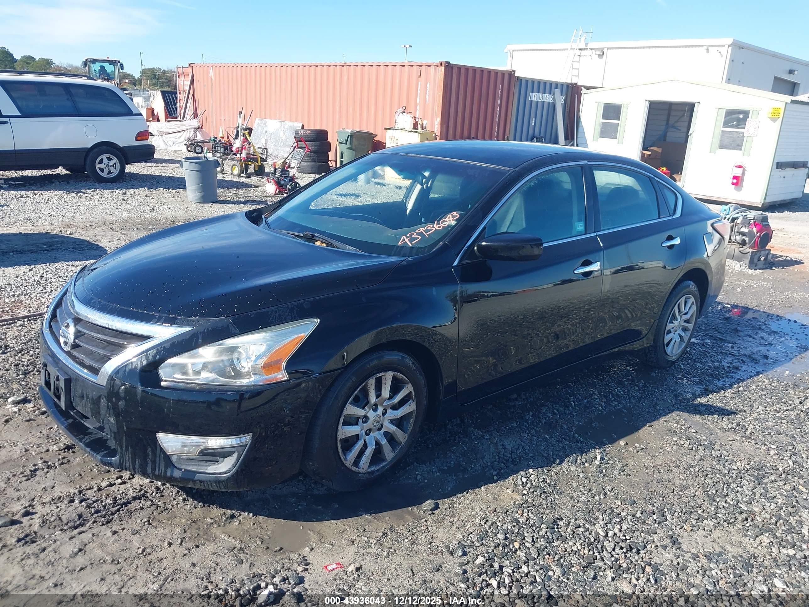 NISSAN ALTIMA image 2
