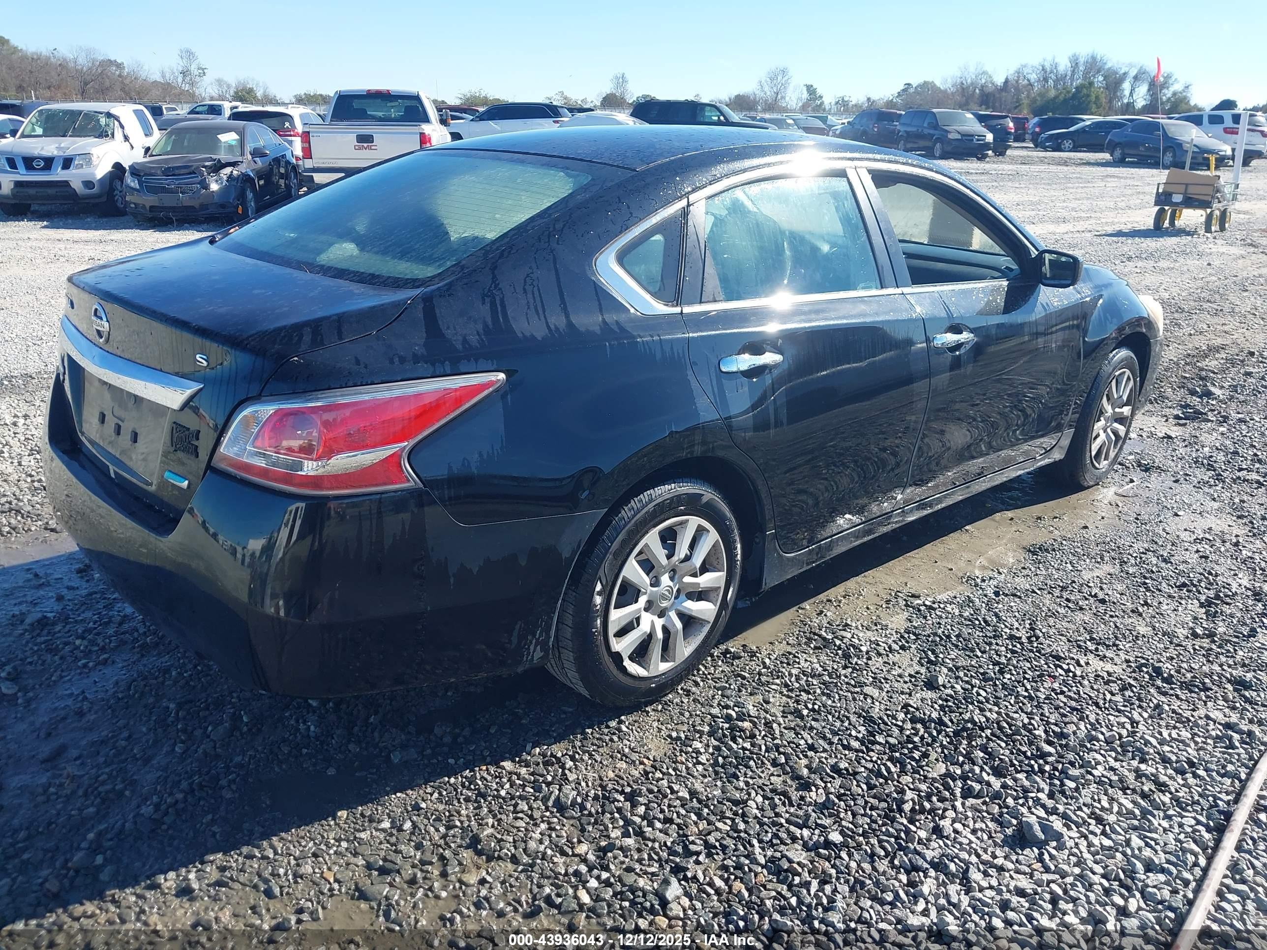 NISSAN ALTIMA image 4