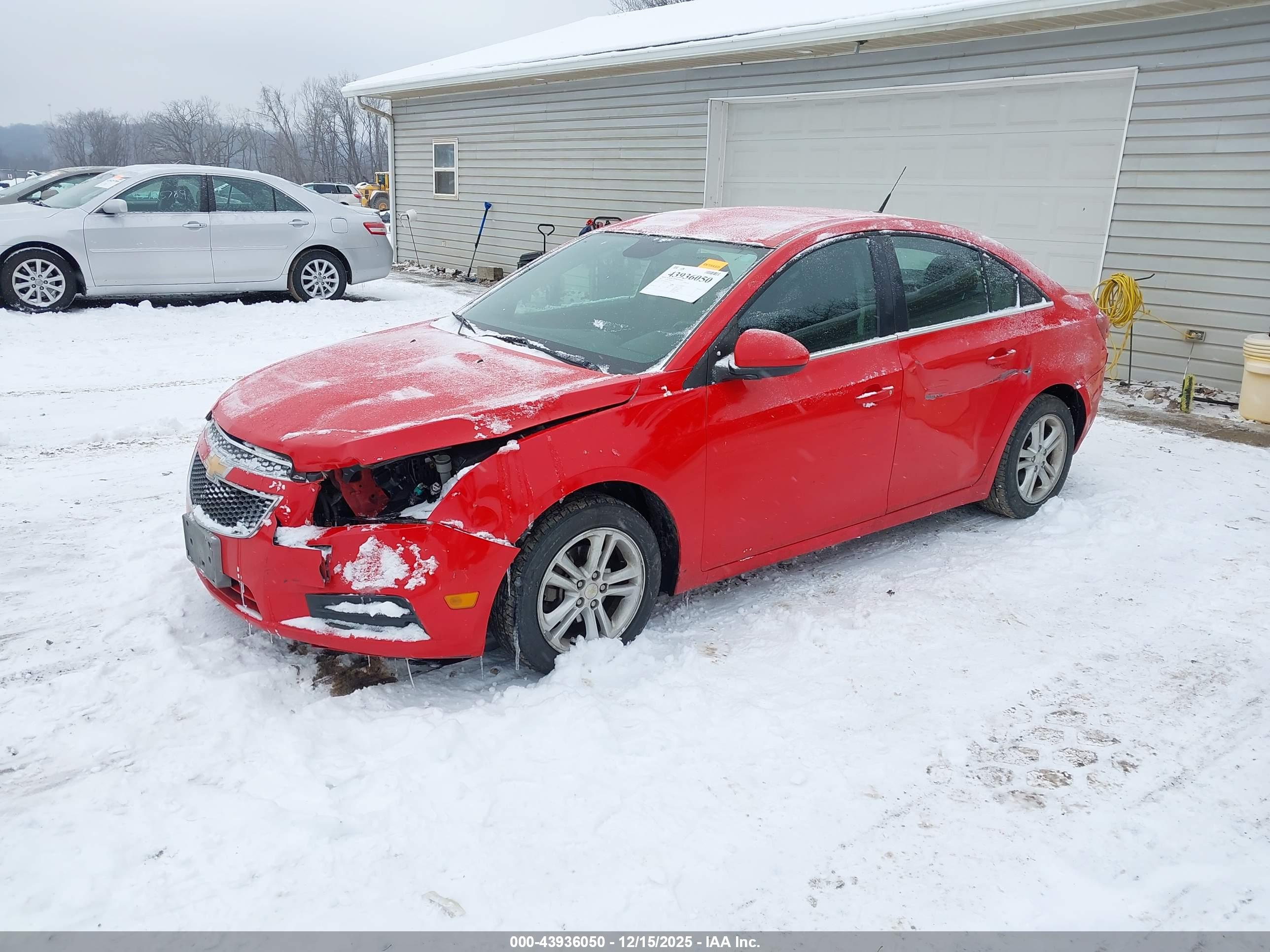 CHEVROLET CRUZE image 2