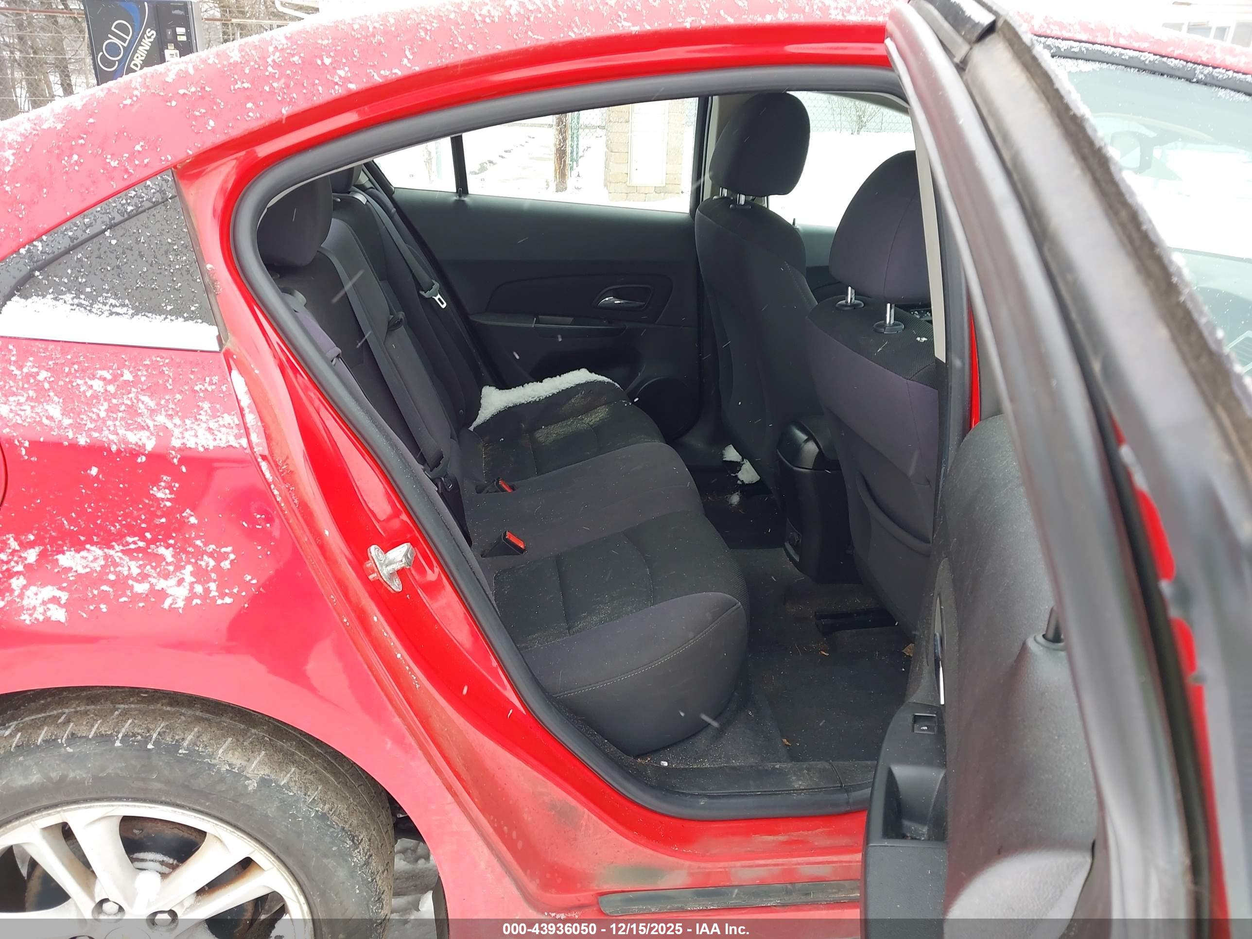 CHEVROLET CRUZE image 8