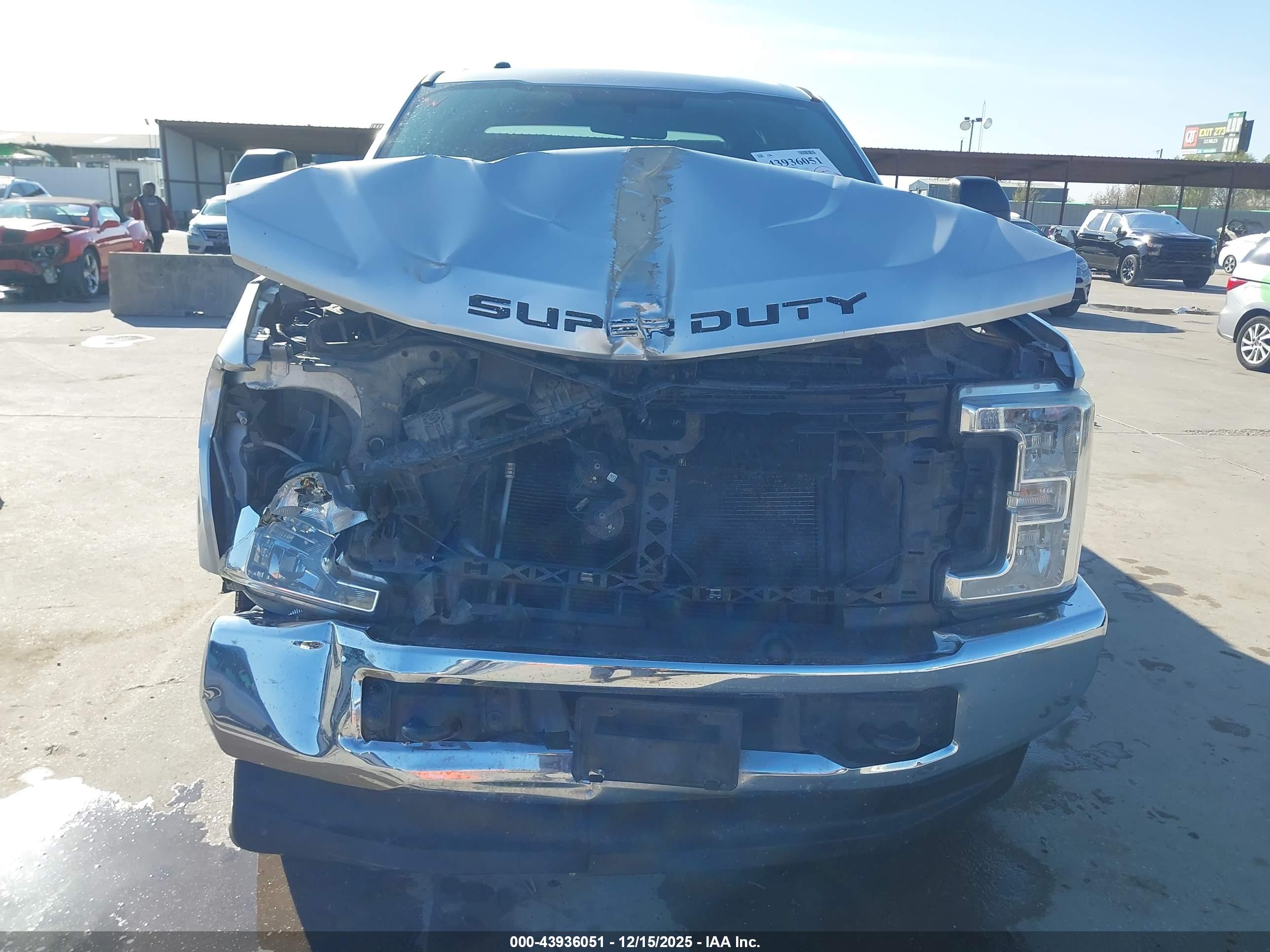 FORD F-250 image 6