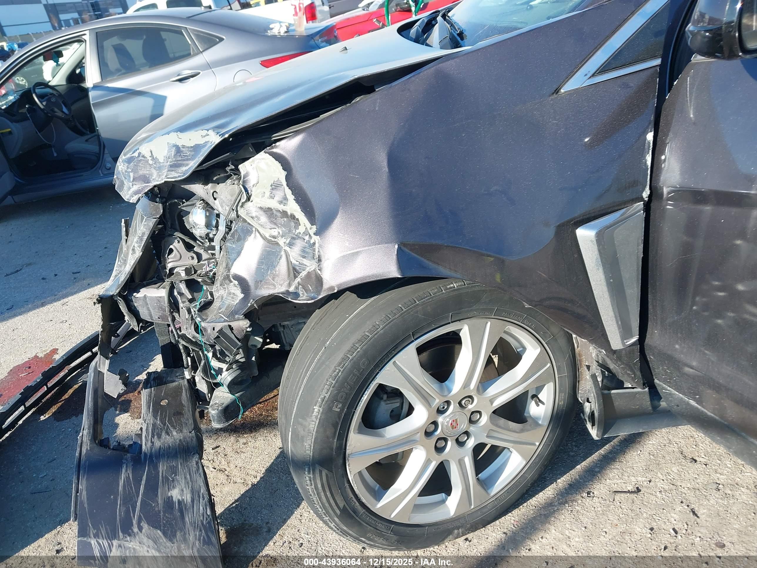CADILLAC SRX image 6