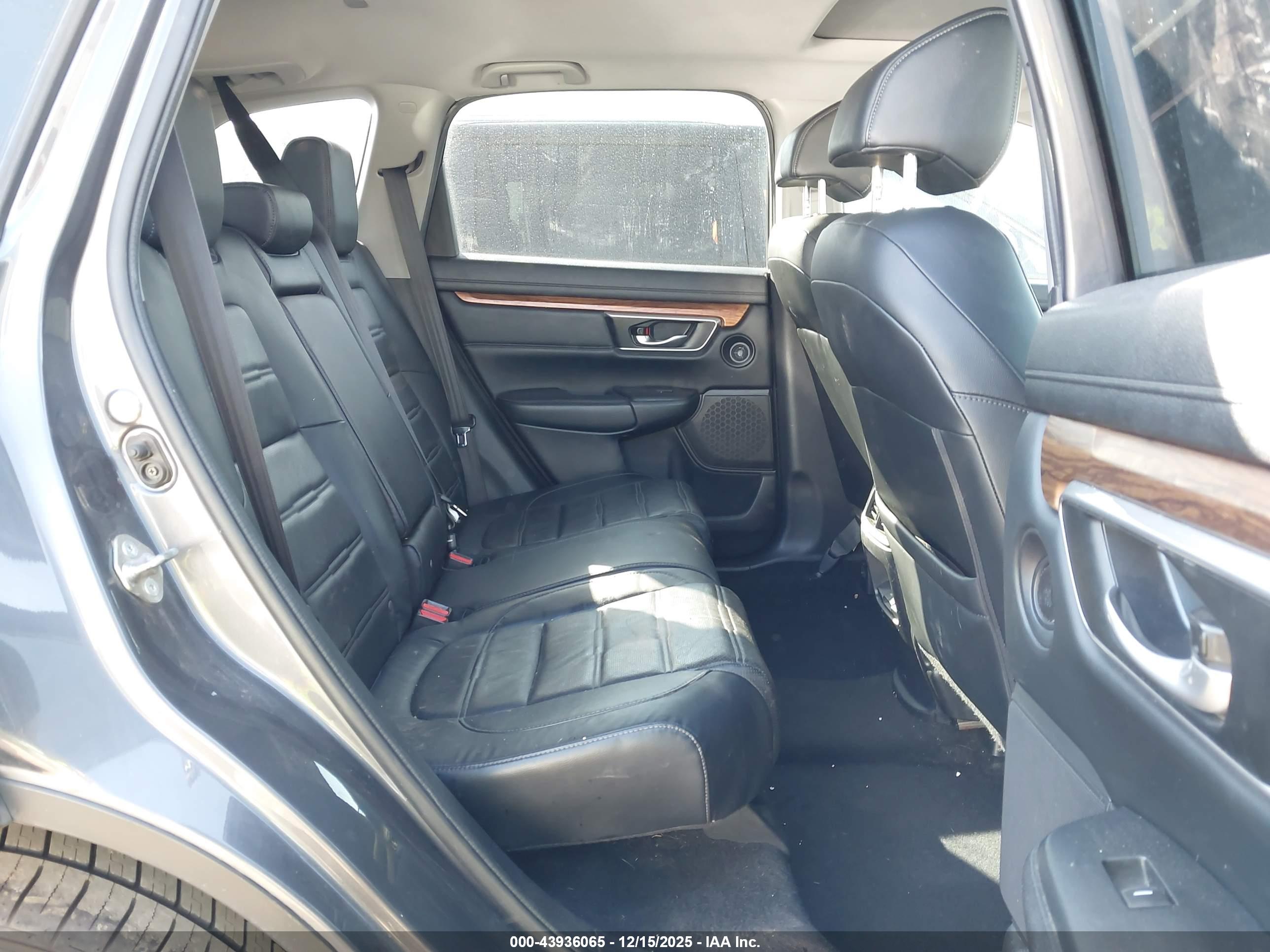 HONDA CR-V image 8