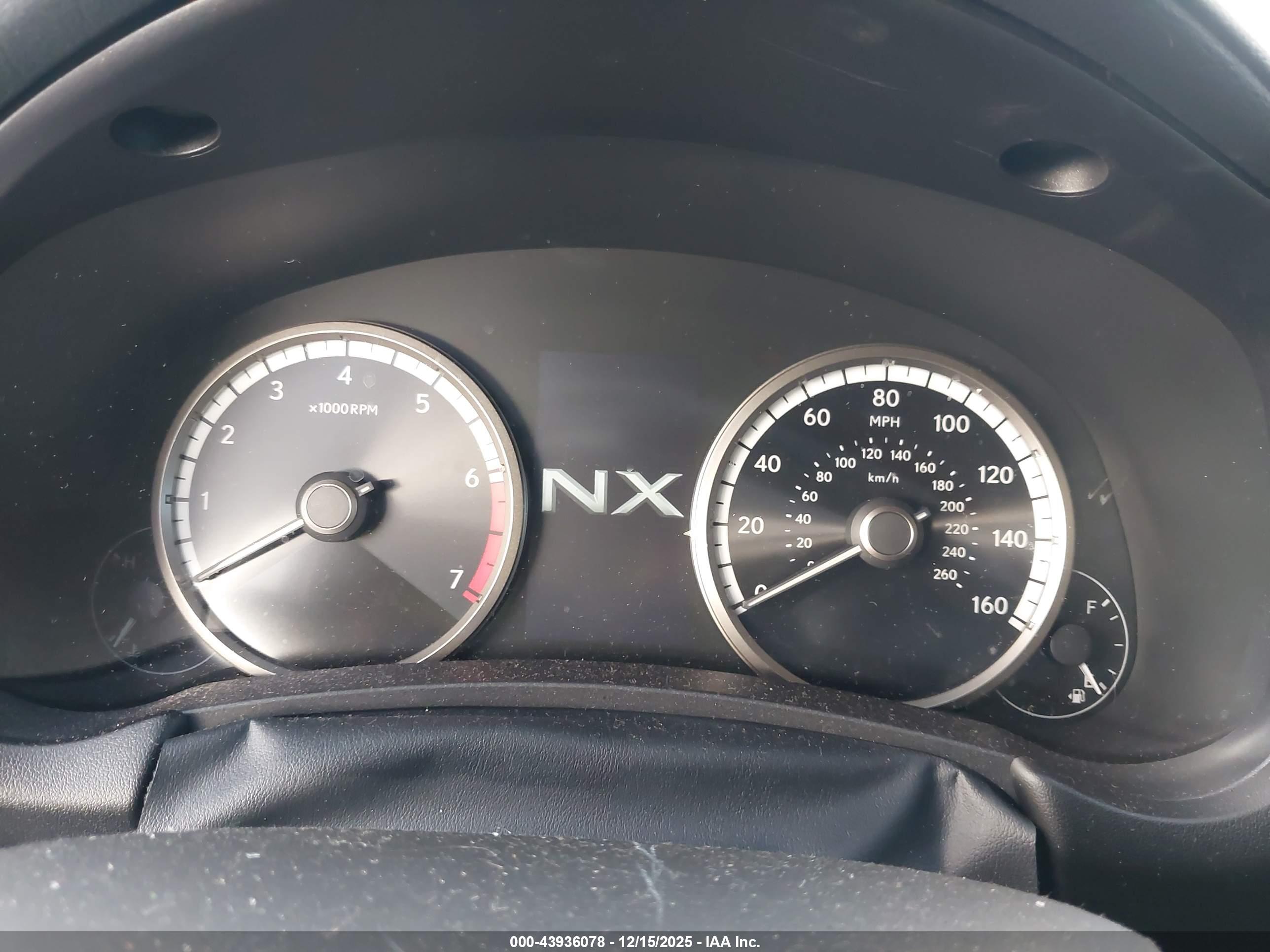 LEXUS NX image 7