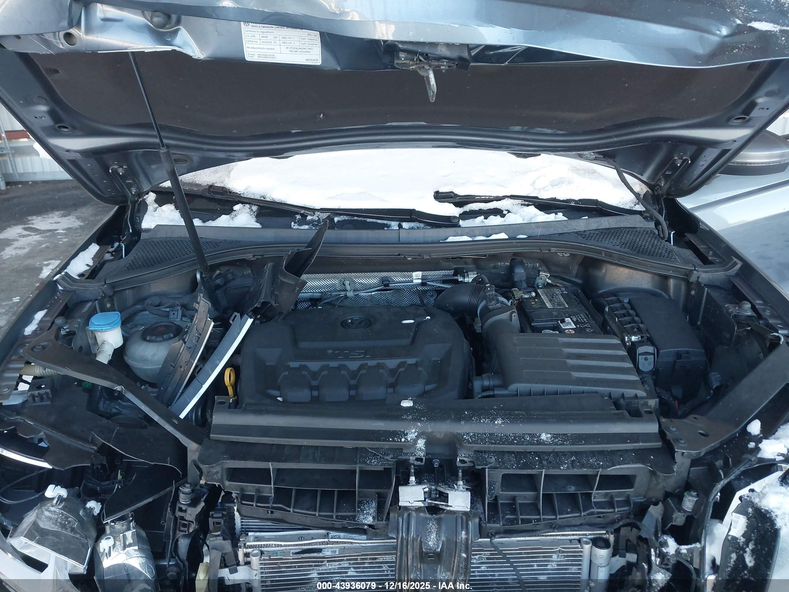VOLKSWAGEN TIGUAN image 10
