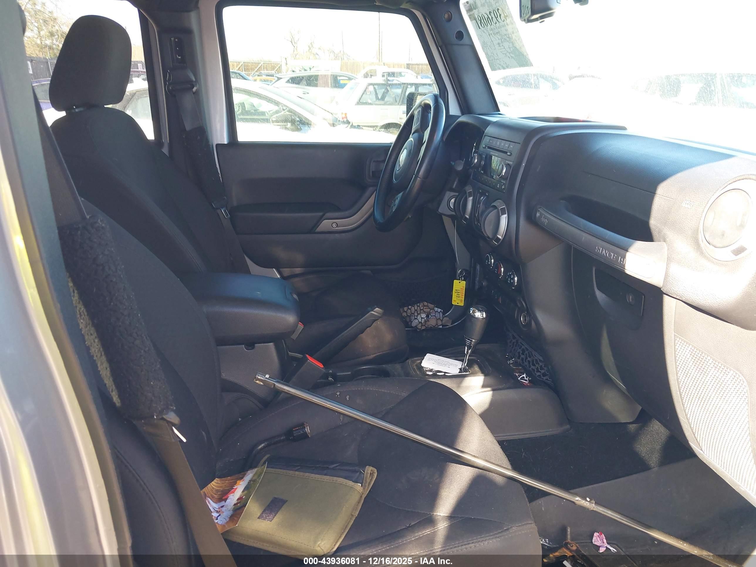JEEP WRANGLER image 5