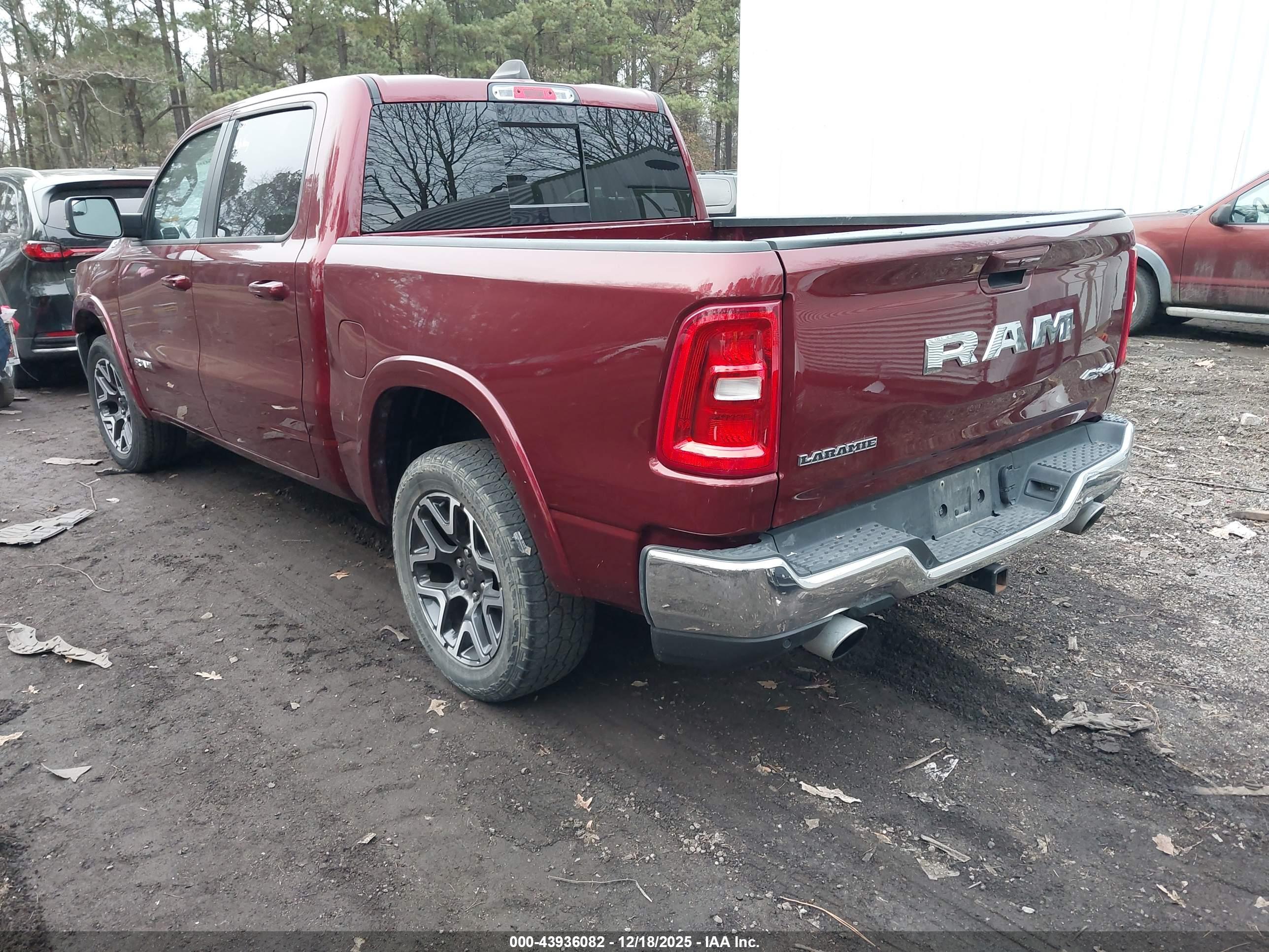 RAM 1500 image 3