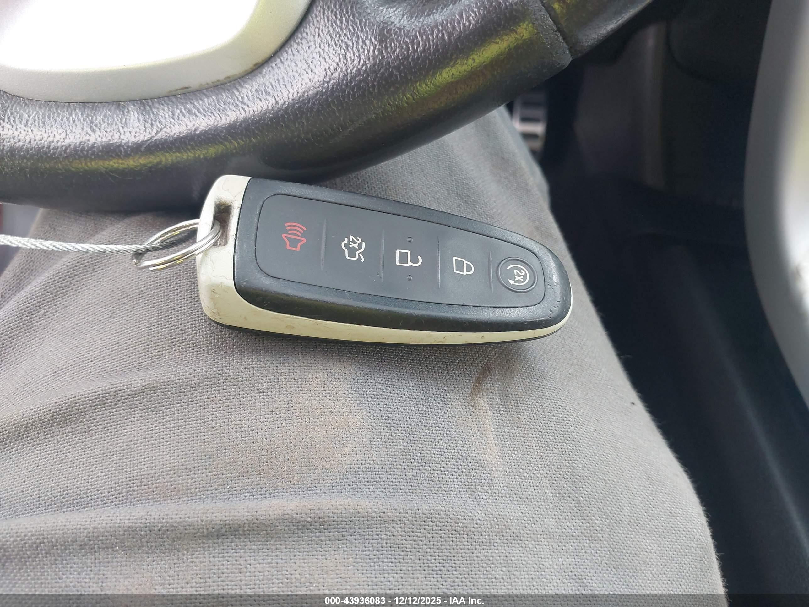 FORD EDGE image 11