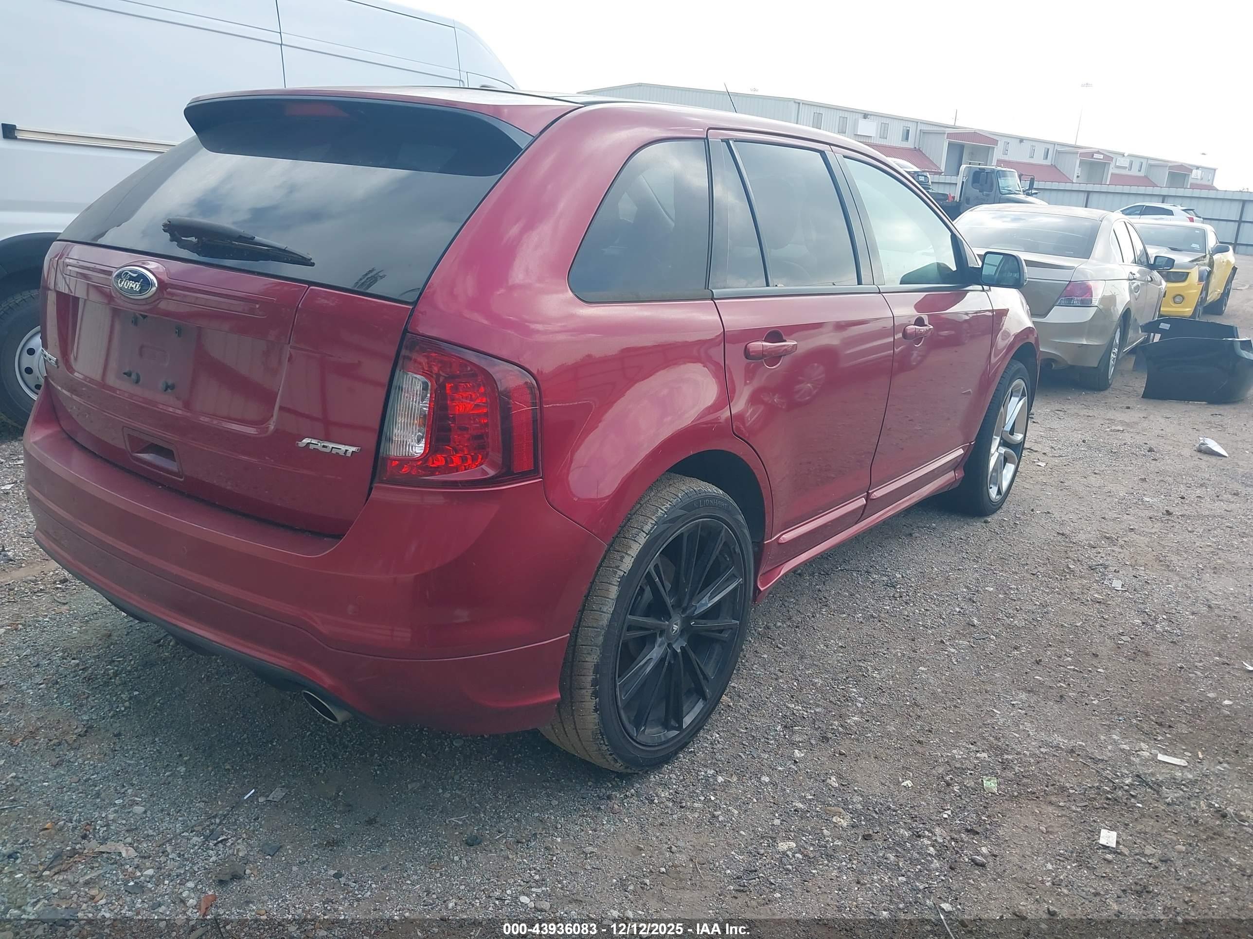 FORD EDGE image 4