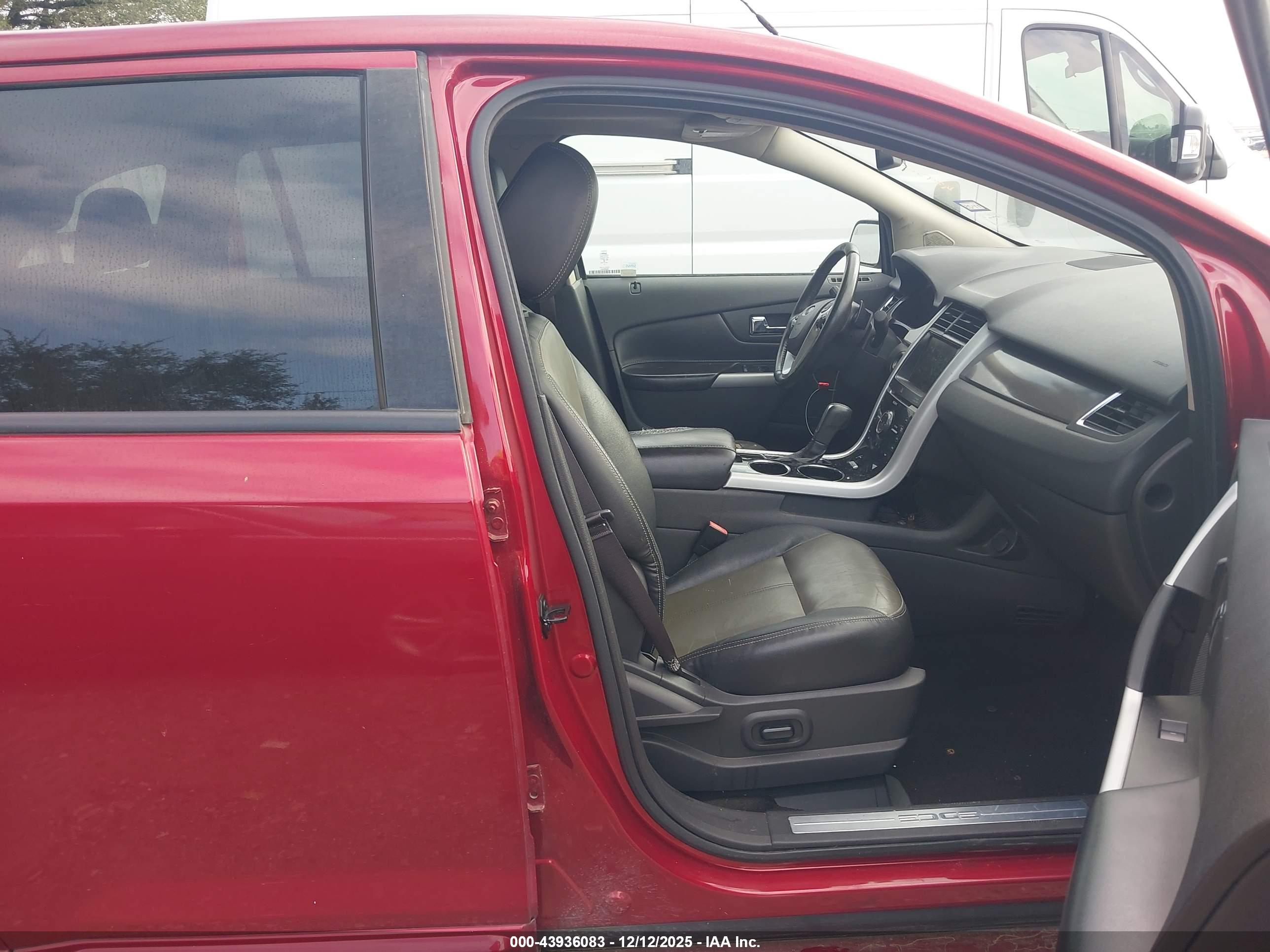 FORD EDGE image 5
