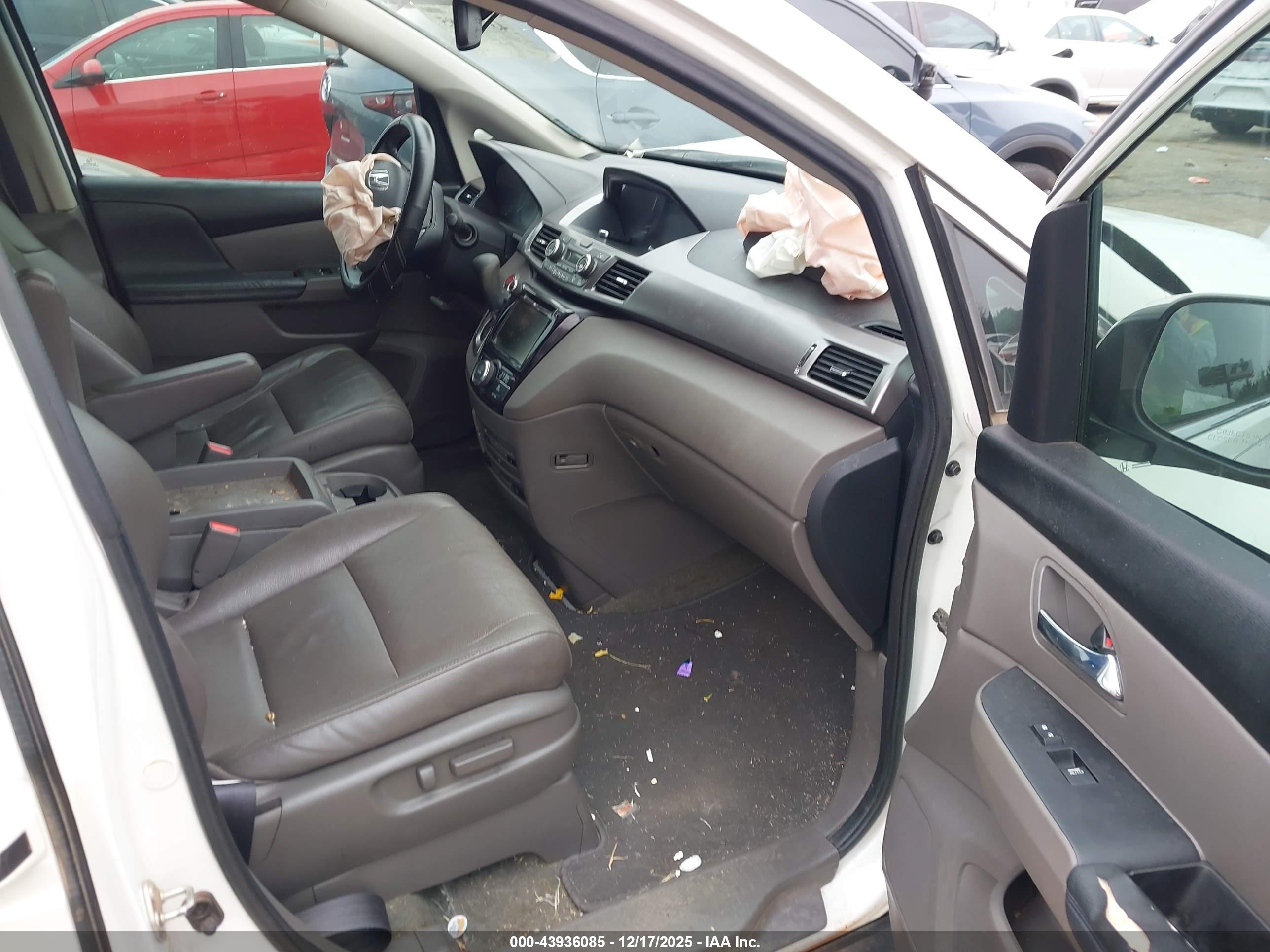 HONDA ODYSSEY image 5