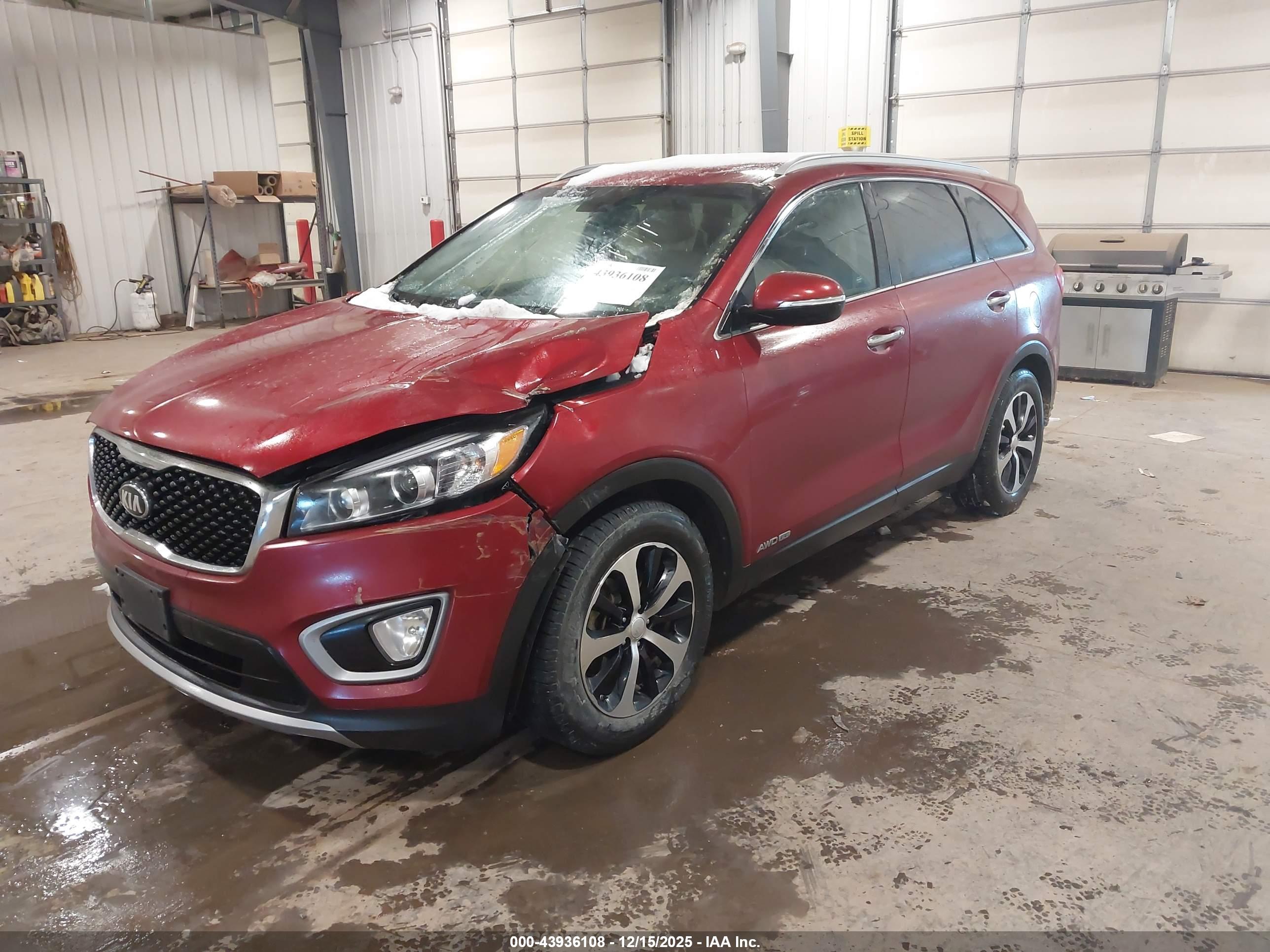 KIA SORENTO image 2