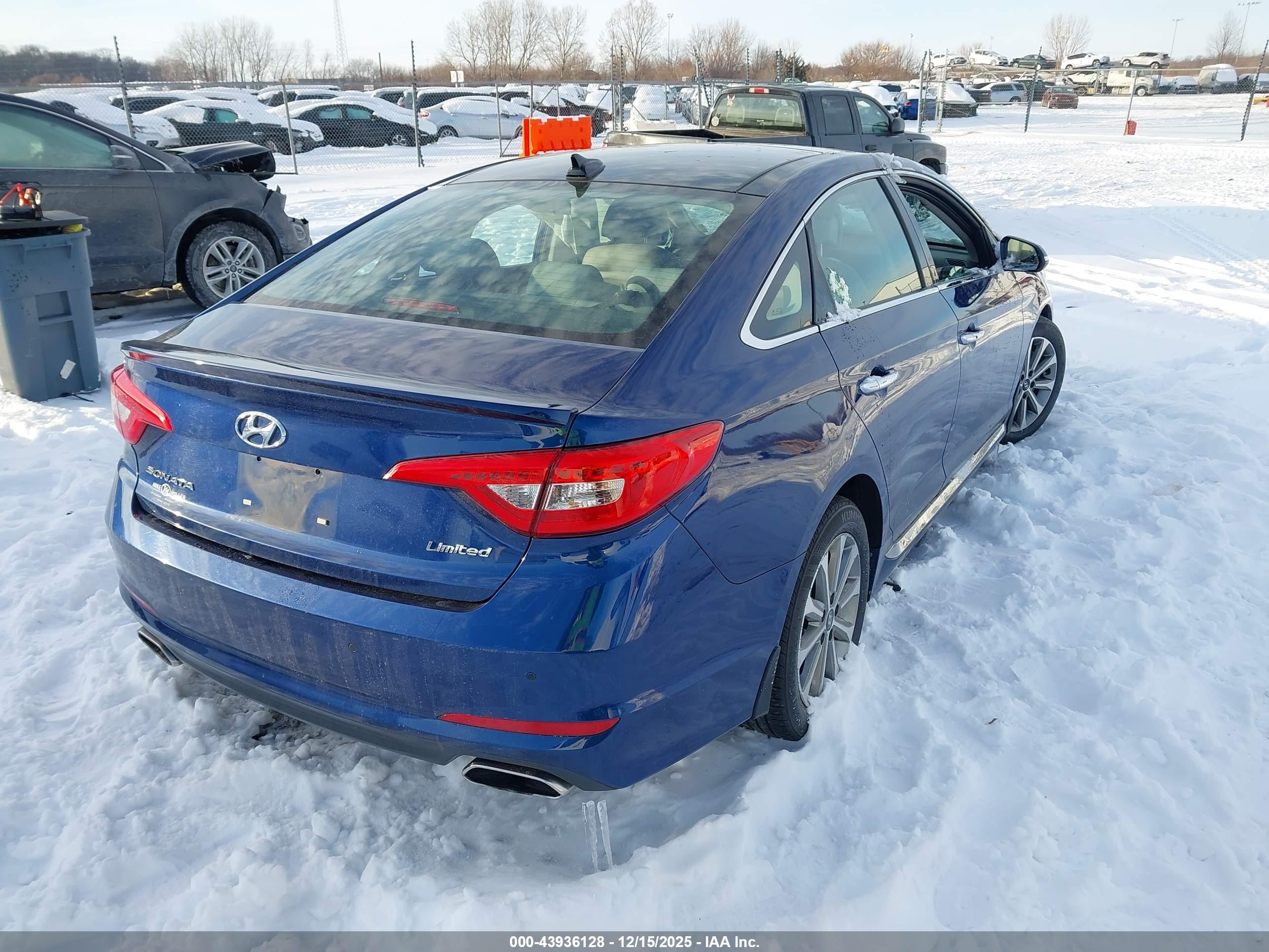 HYUNDAI SONATA image 4