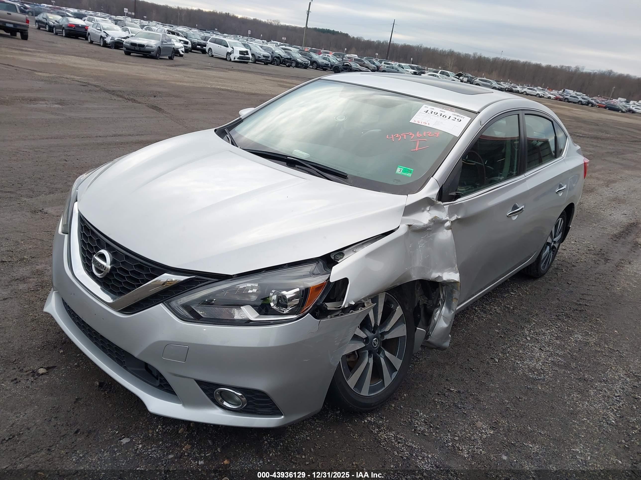 NISSAN SENTRA image 2