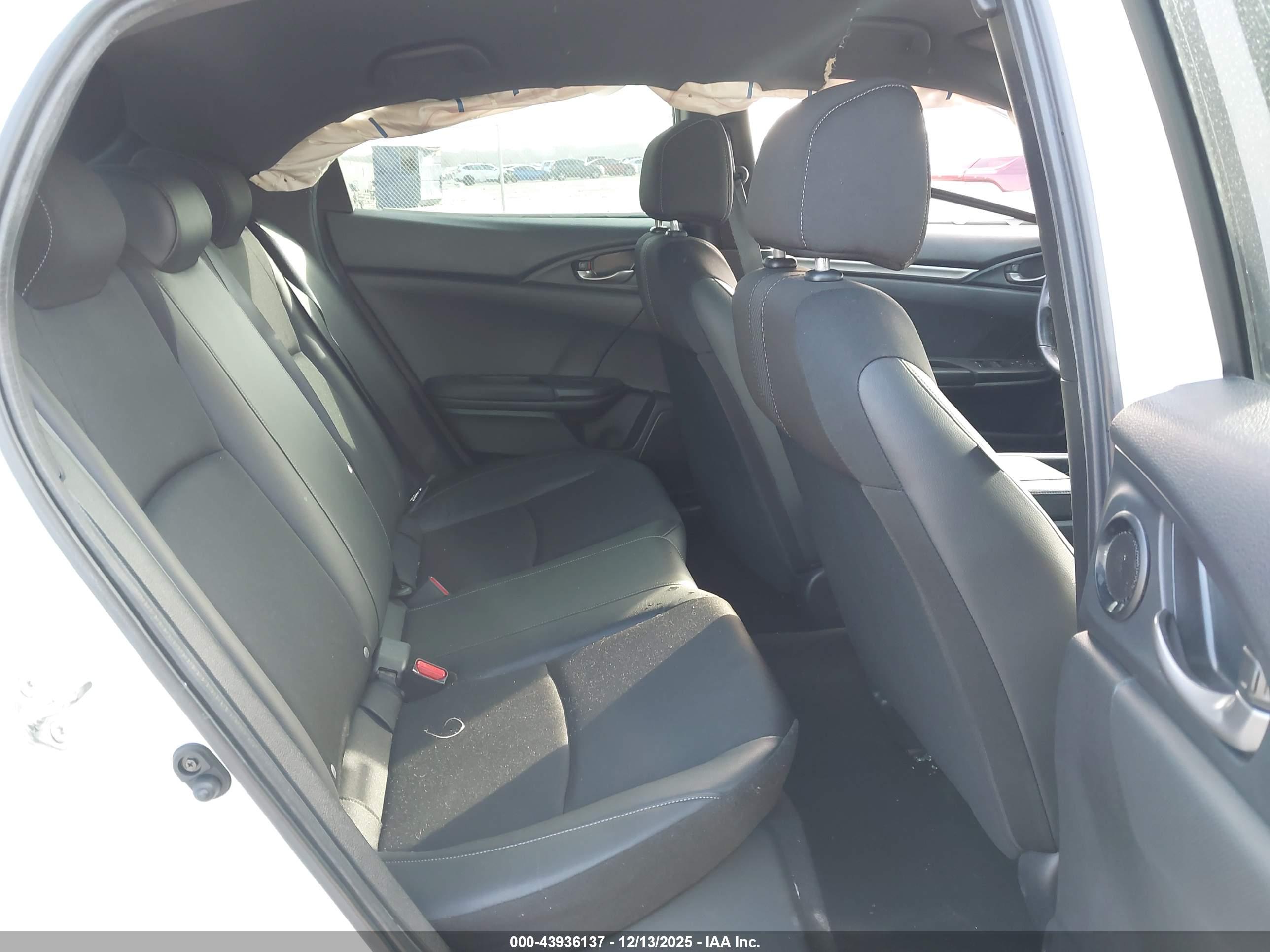 HONDA CIVIC image 8
