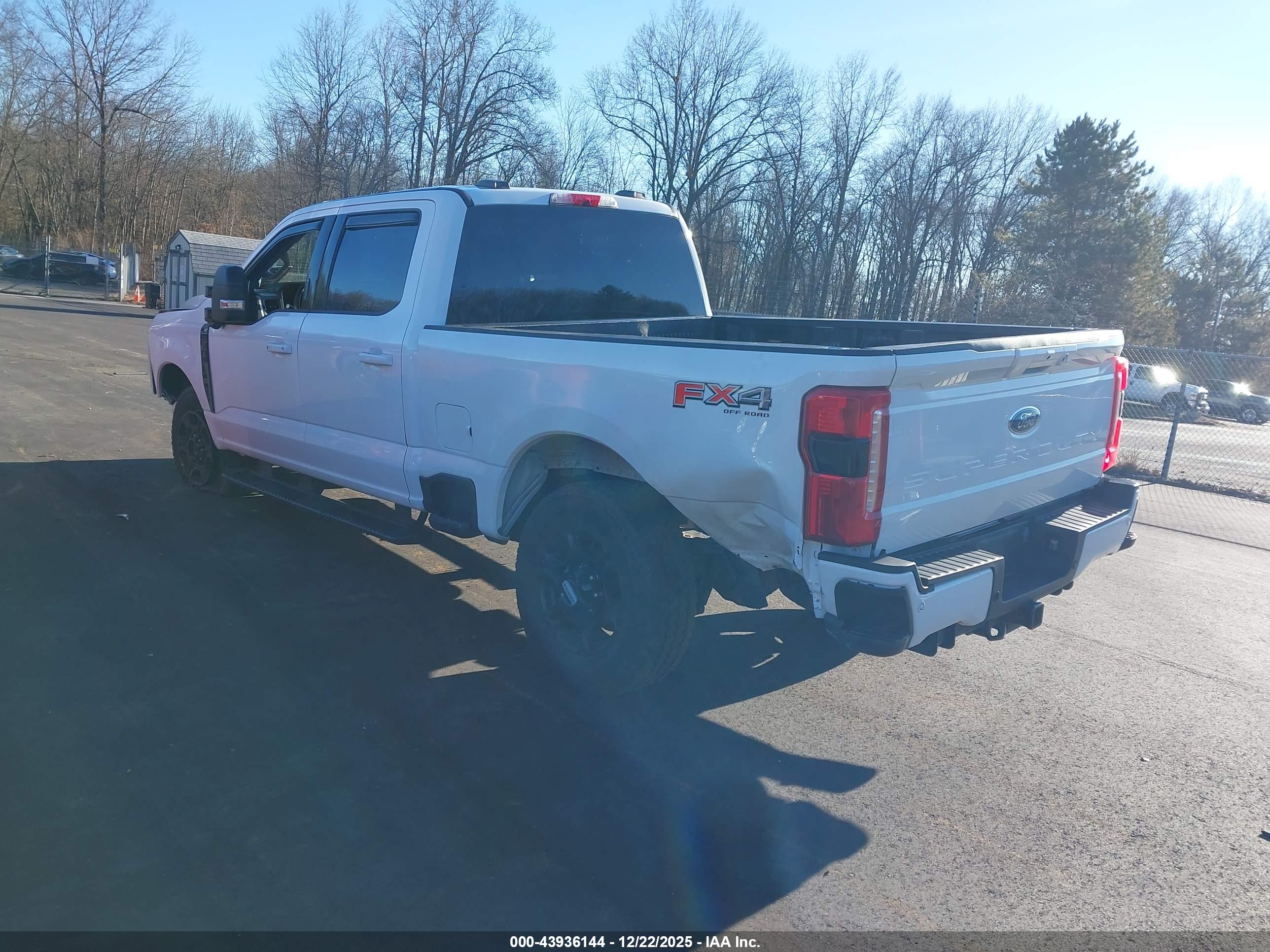 FORD F-250 image 3