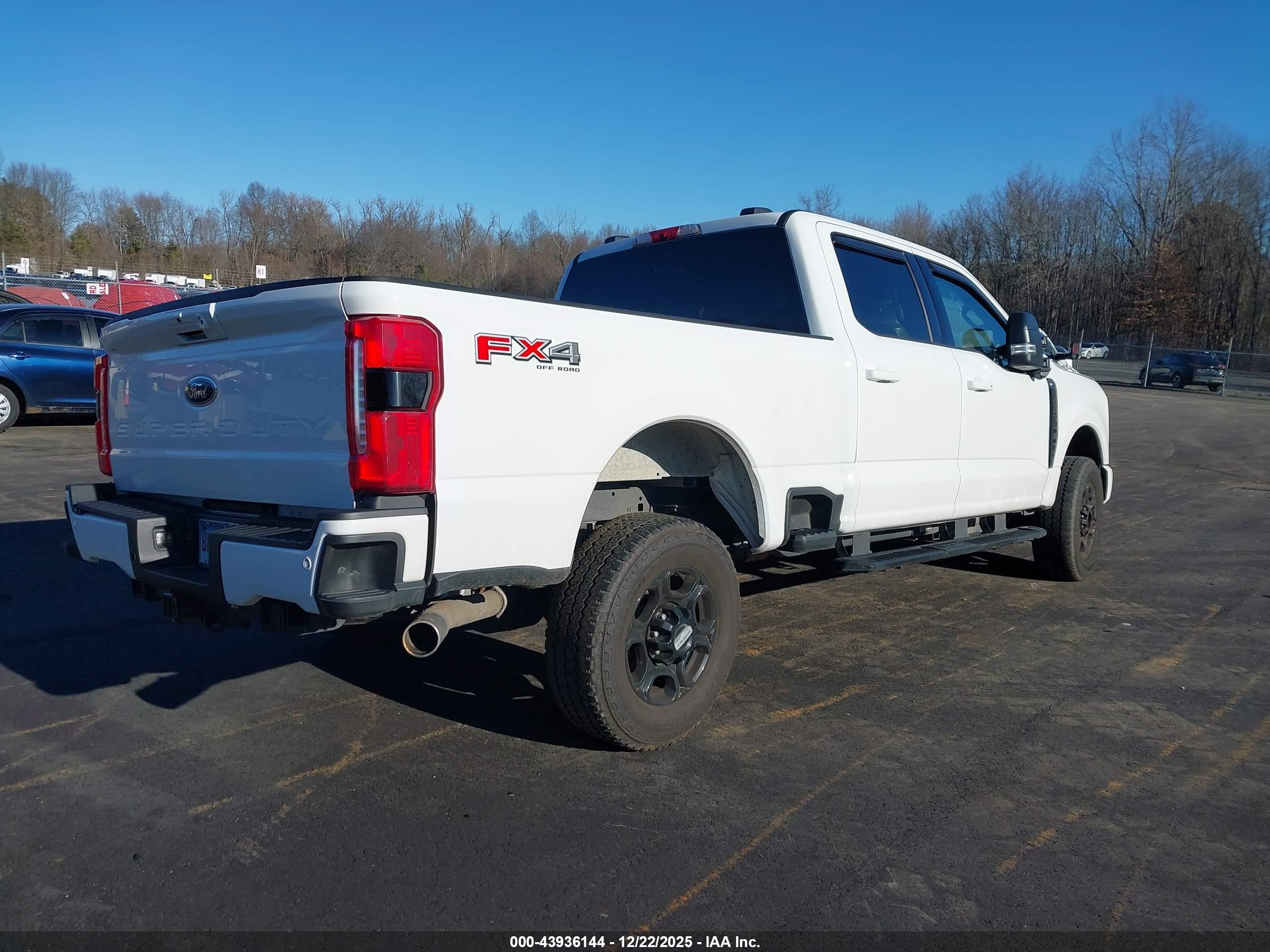 FORD F-250 image 4