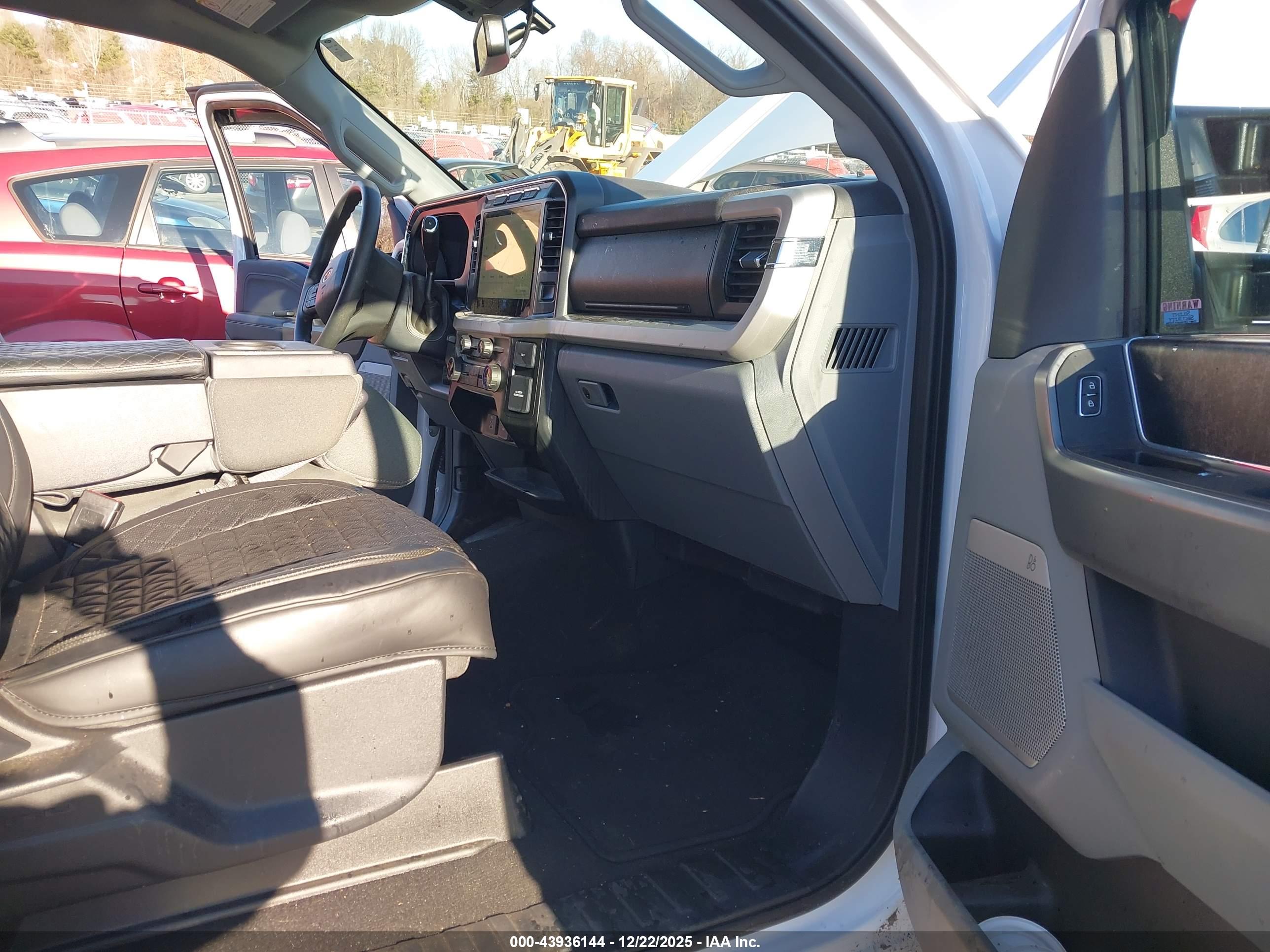 FORD F-250 image 7