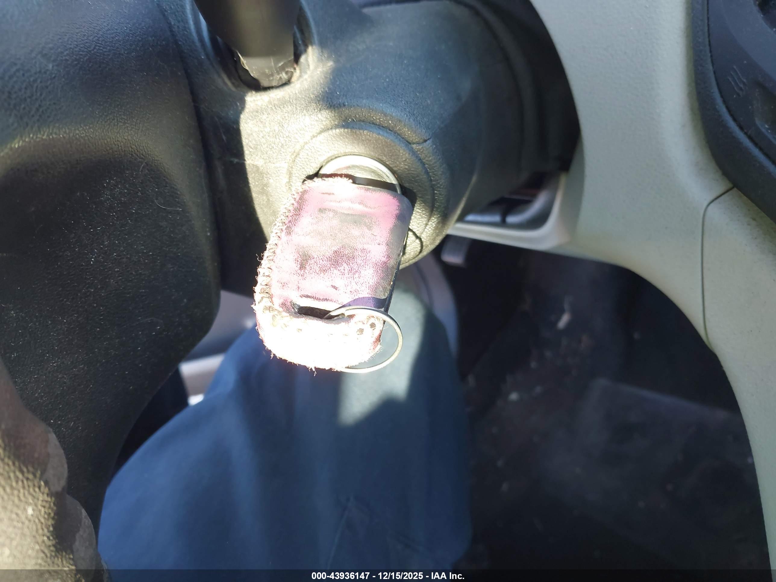 CHEVROLET EQUINOX image 11