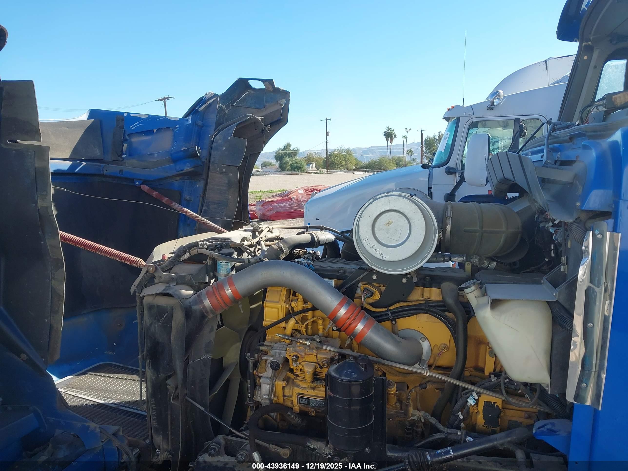 KENWORTH CONSTRUCTION image 10