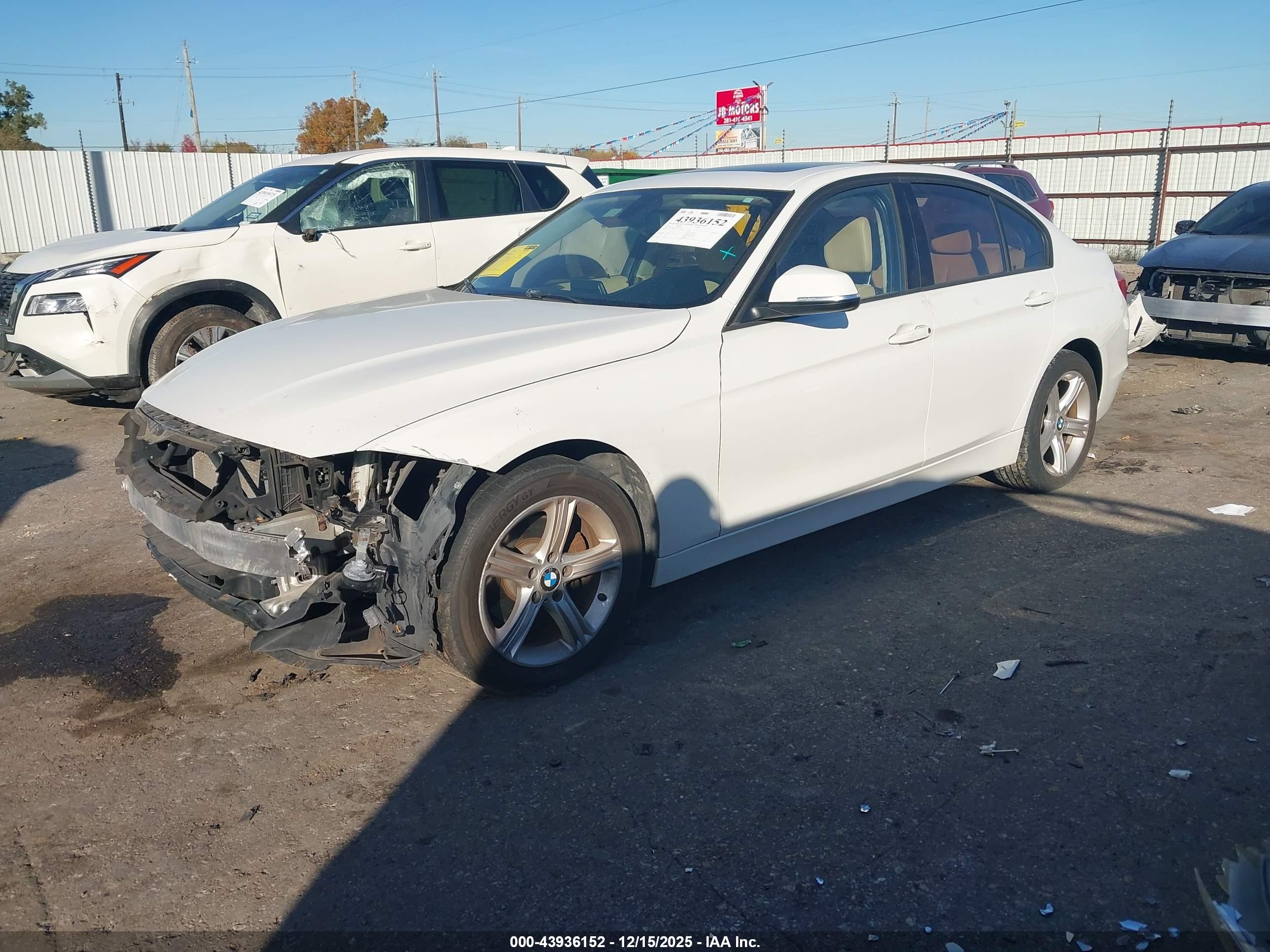 BMW 328I image 2