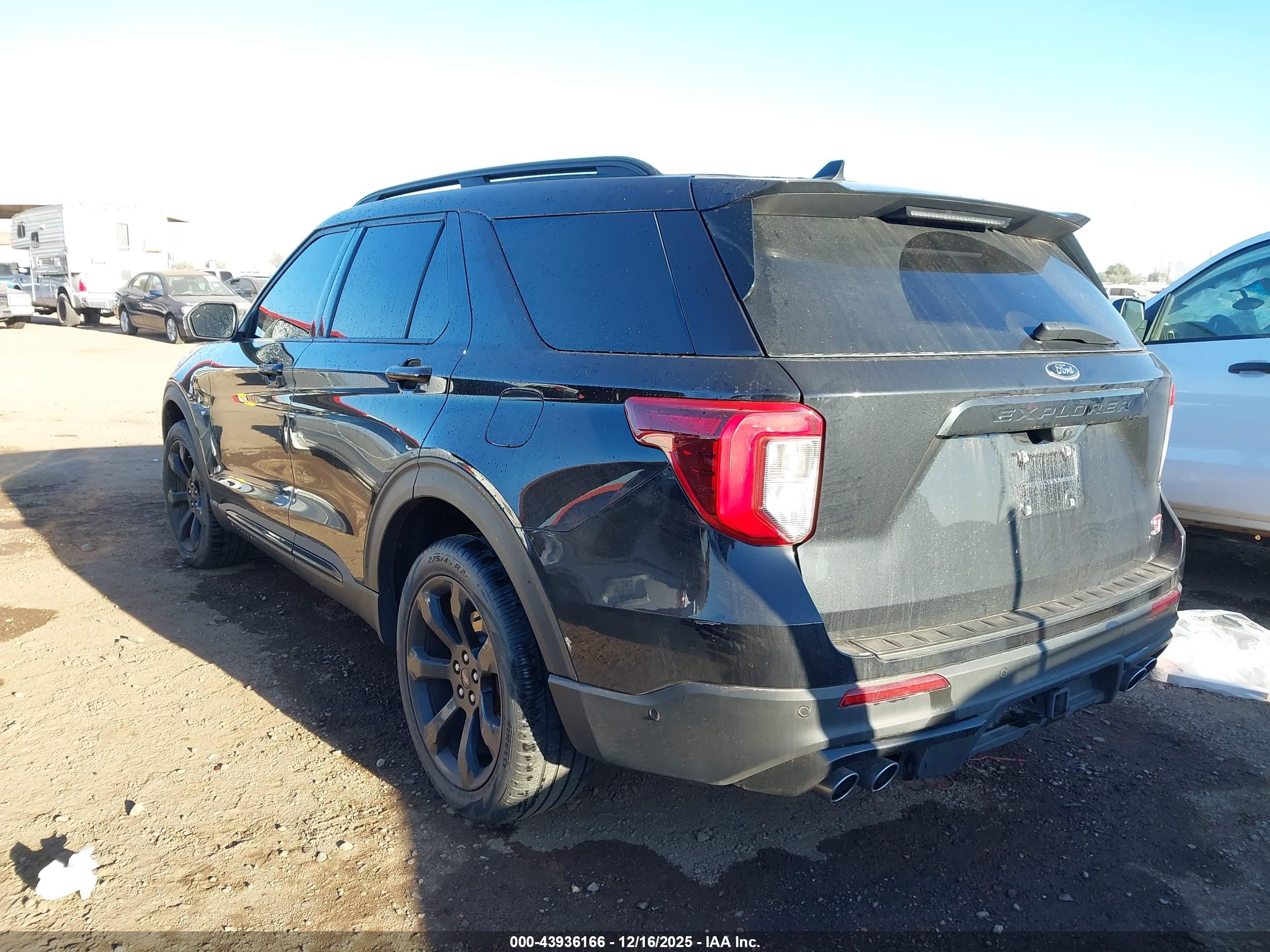 FORD EXPLORER image 3