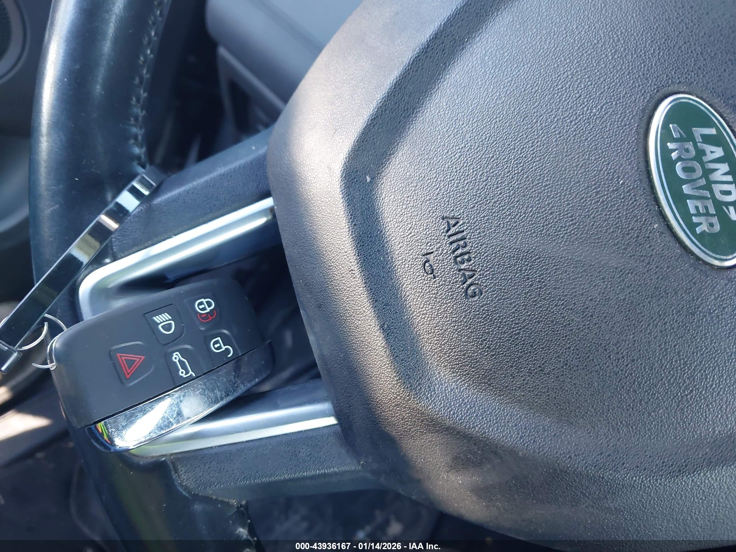 LAND ROVER image 11