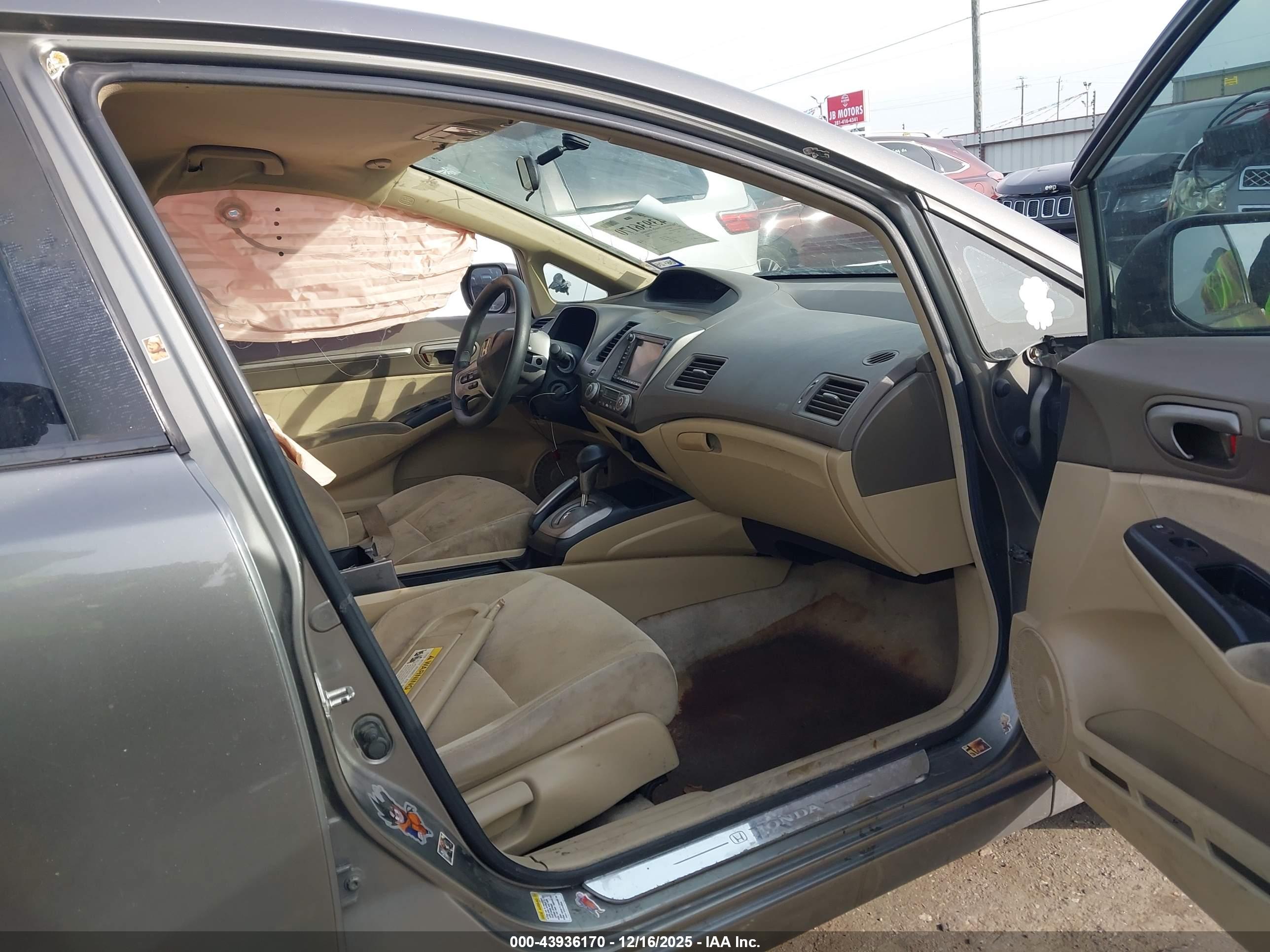 HONDA CIVIC image 5