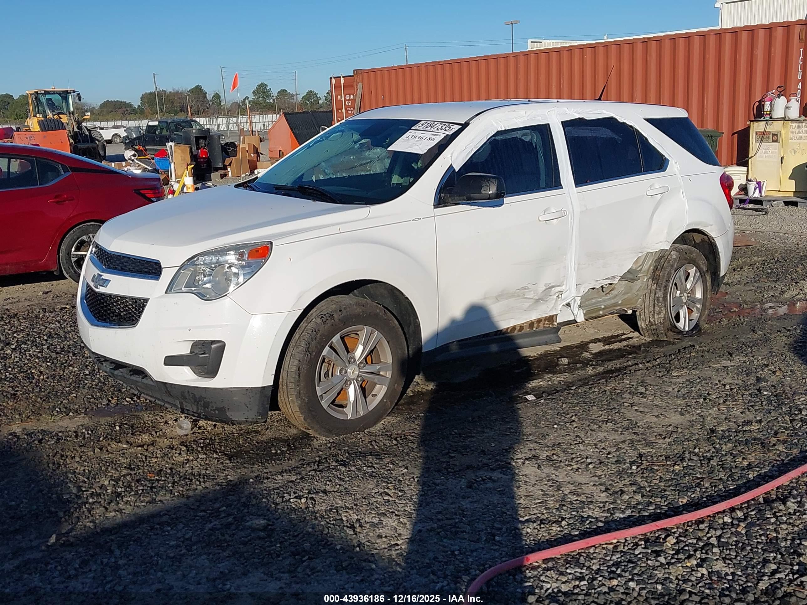 CHEVROLET EQUINOX image 2