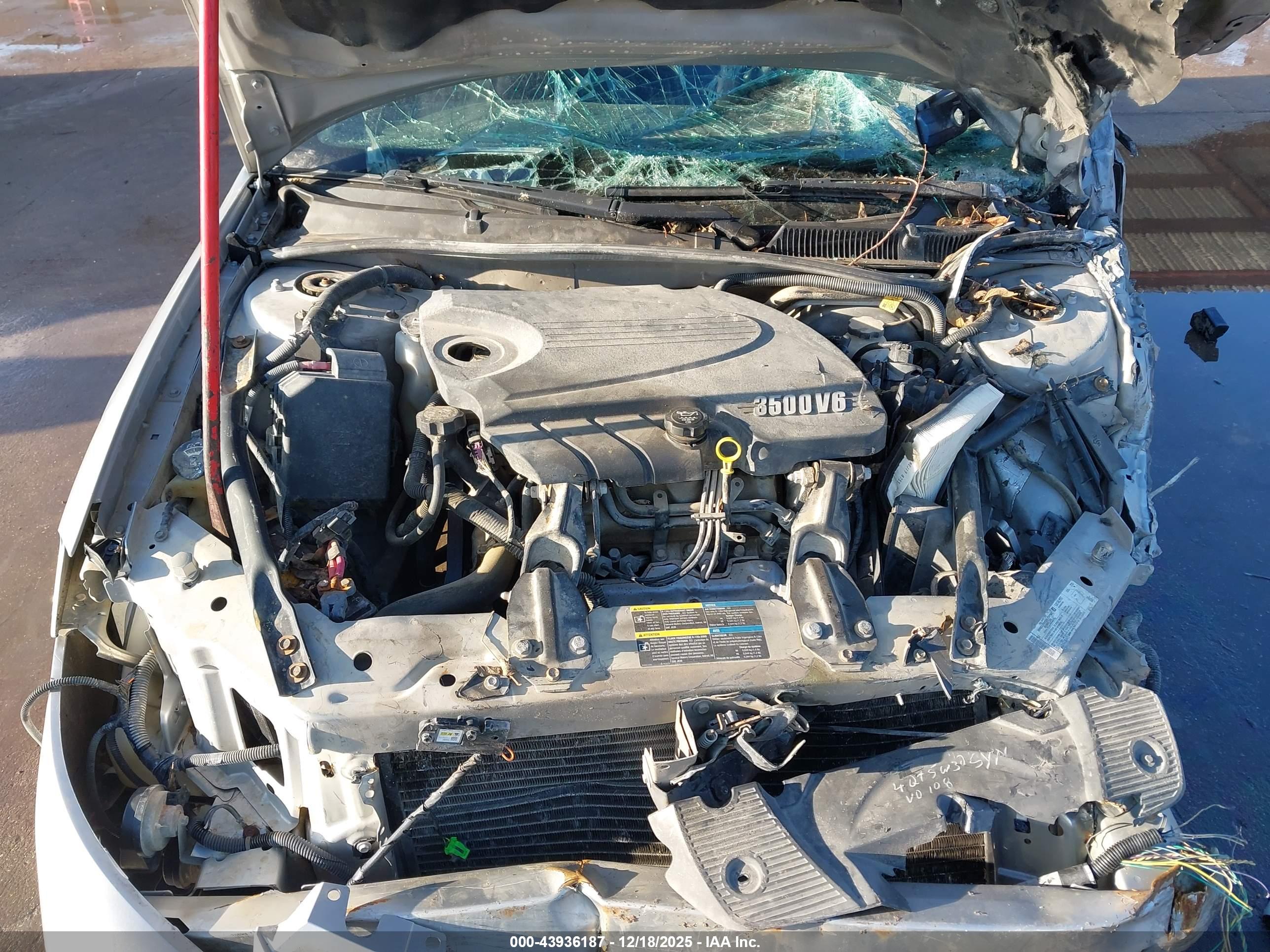 CHEVROLET IMPALA image 10