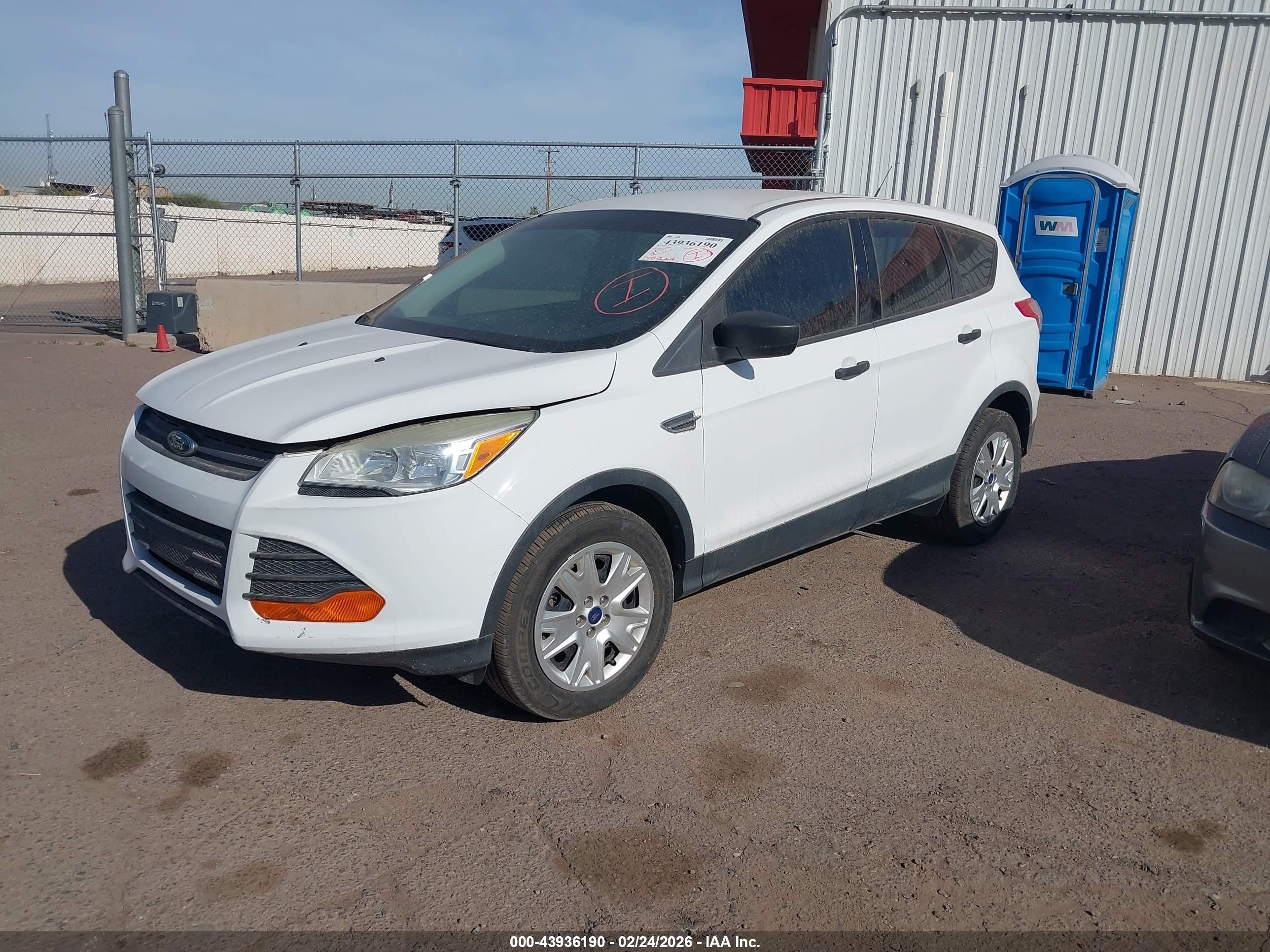 FORD ESCAPE image 2