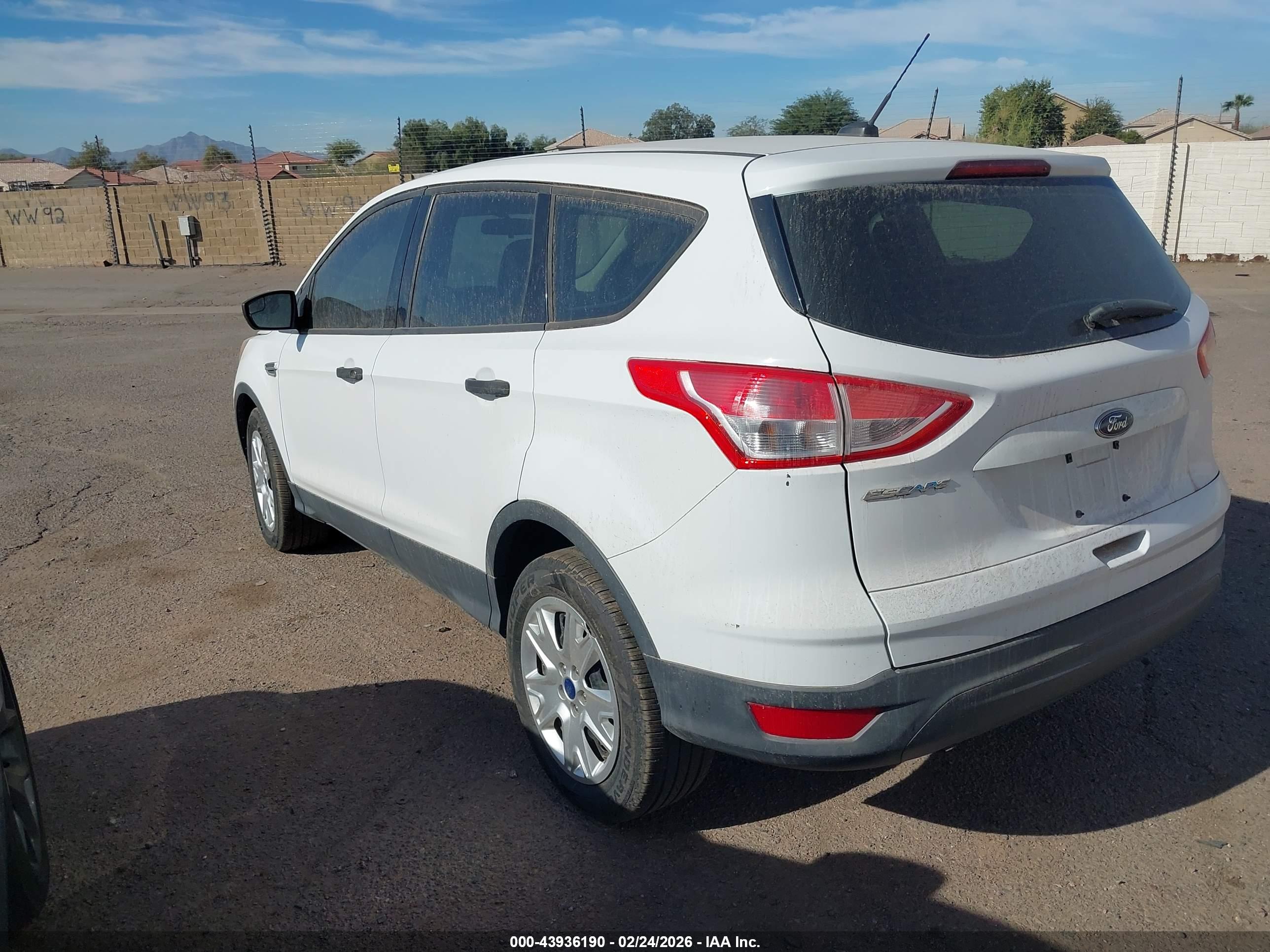 FORD ESCAPE image 3