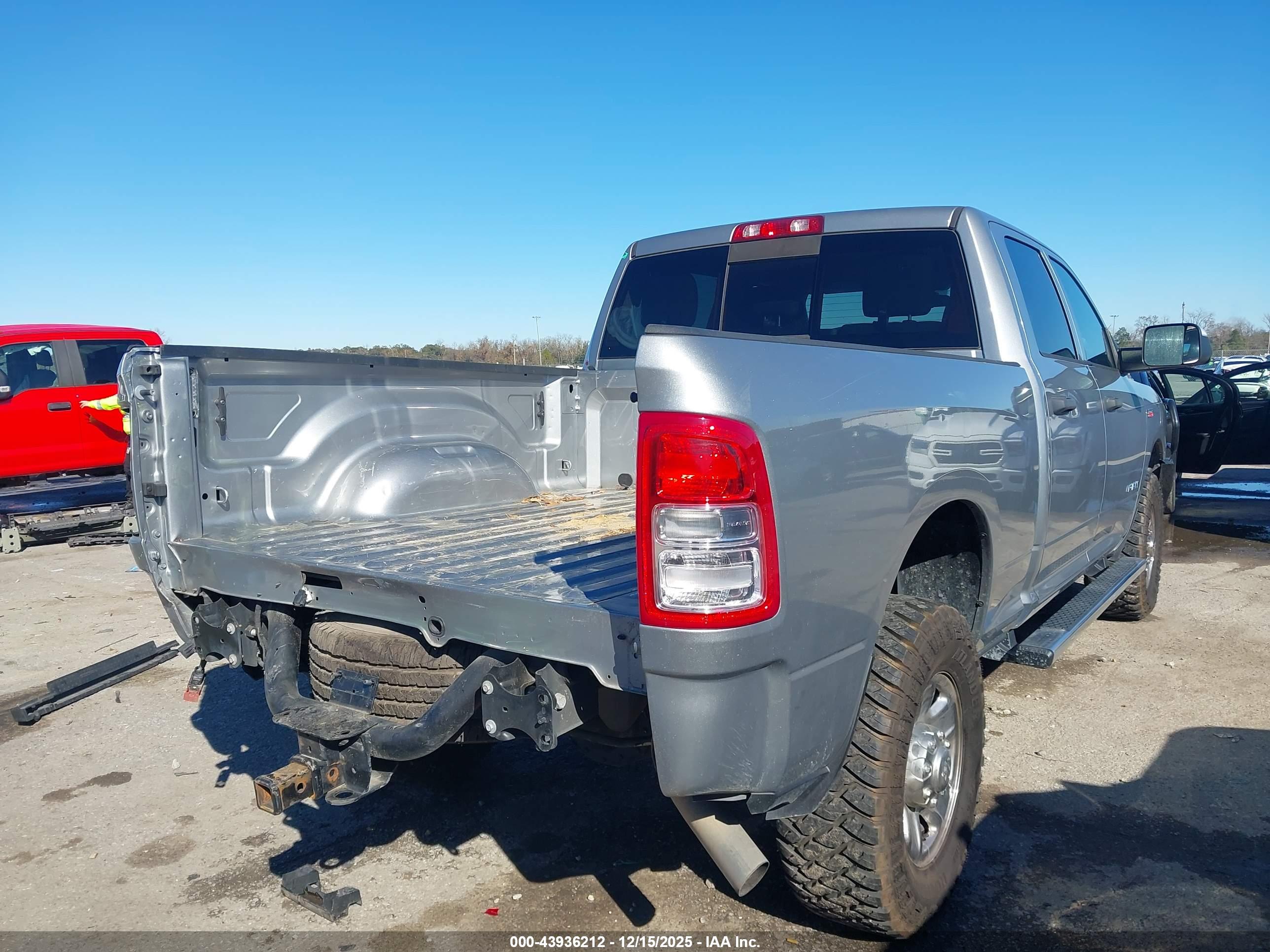 RAM 2500 image 4