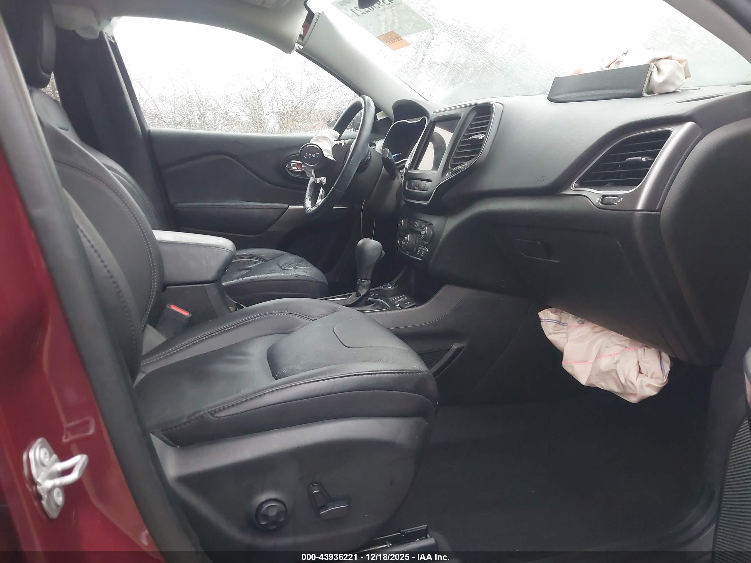 JEEP CHEROKEE image 5