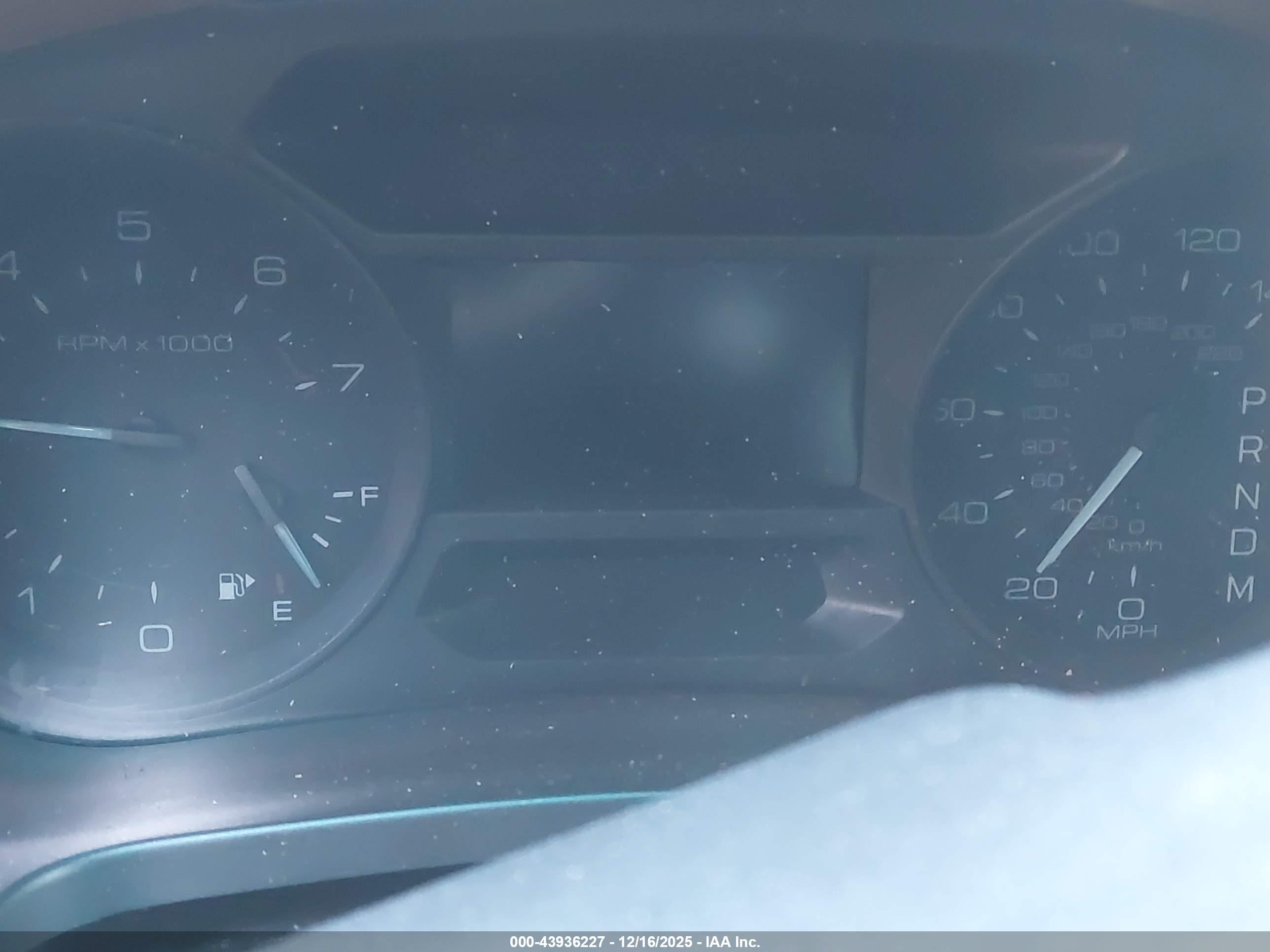 FORD EXPLORER image 7