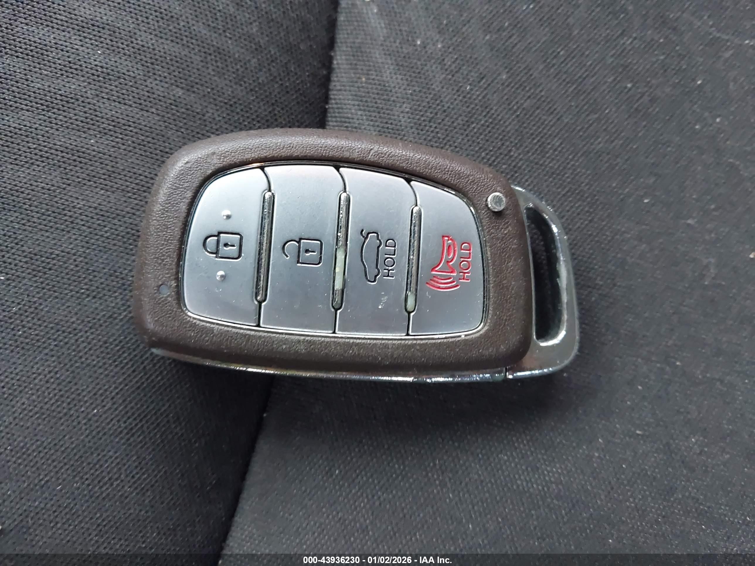 HYUNDAI ELANTRA image 11