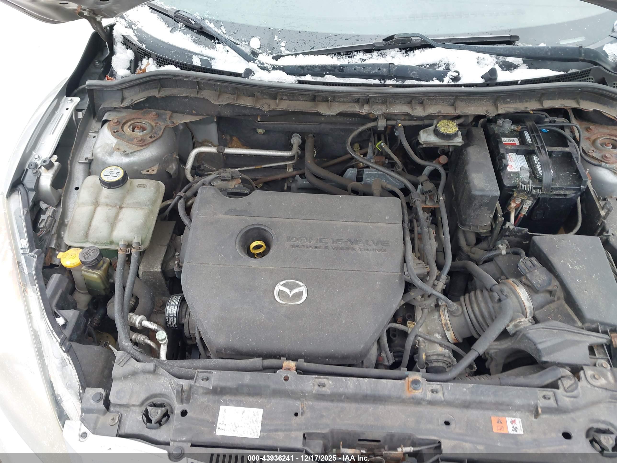 MAZDA MAZDA3 image 10