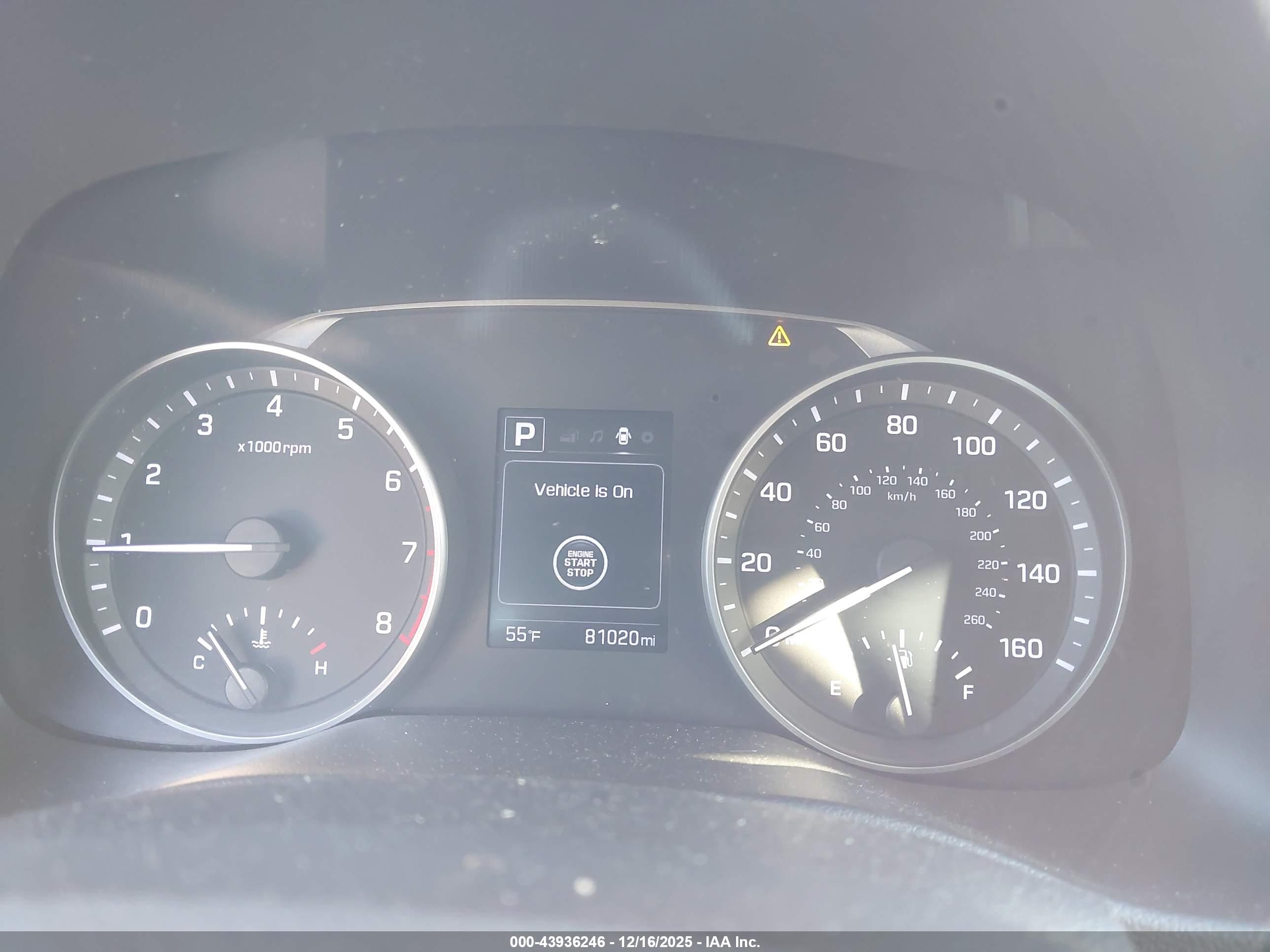 HYUNDAI ELANTRA image 7