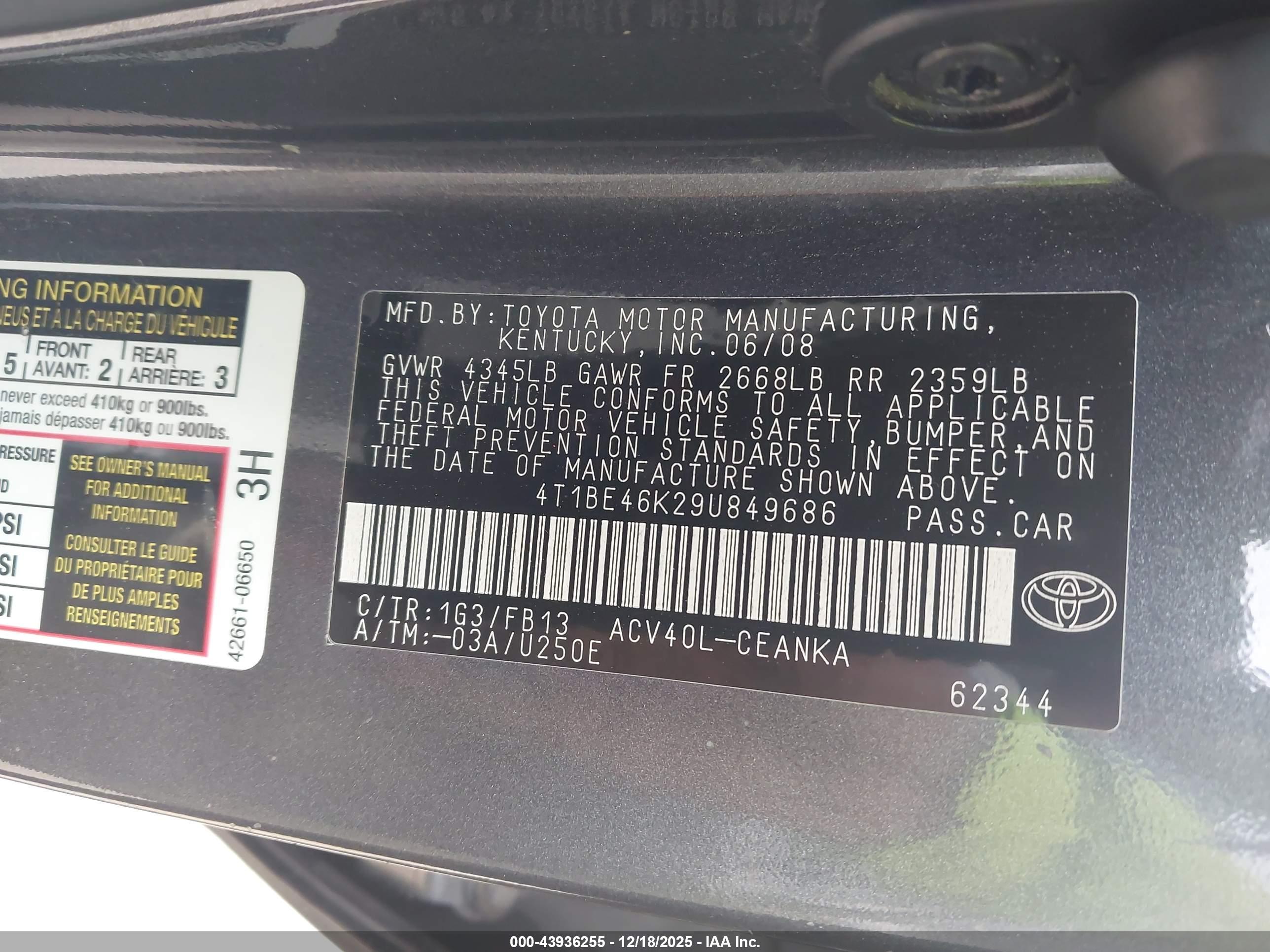 TOYOTA CAMRY image 9