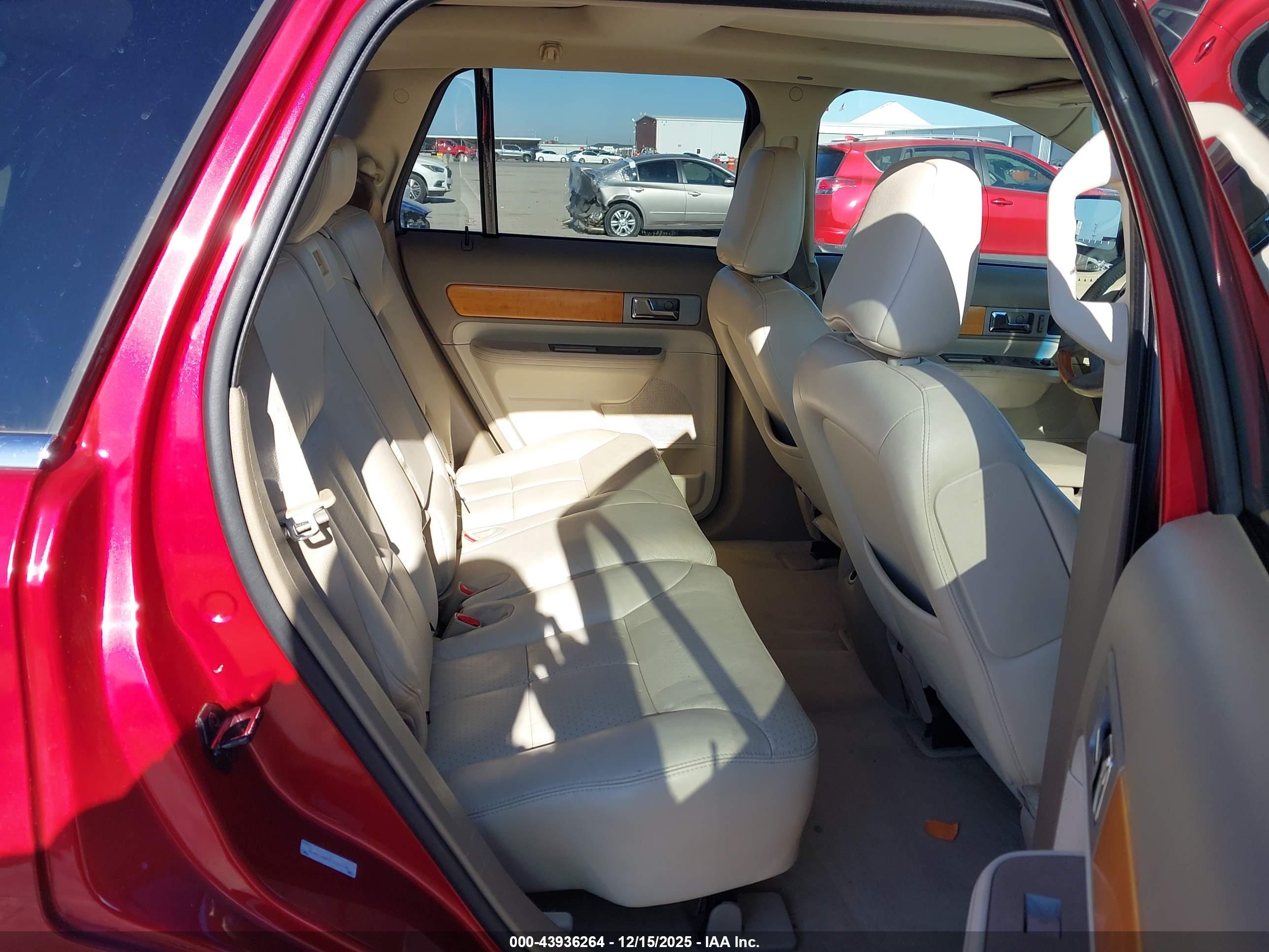 LINCOLN MKX image 8