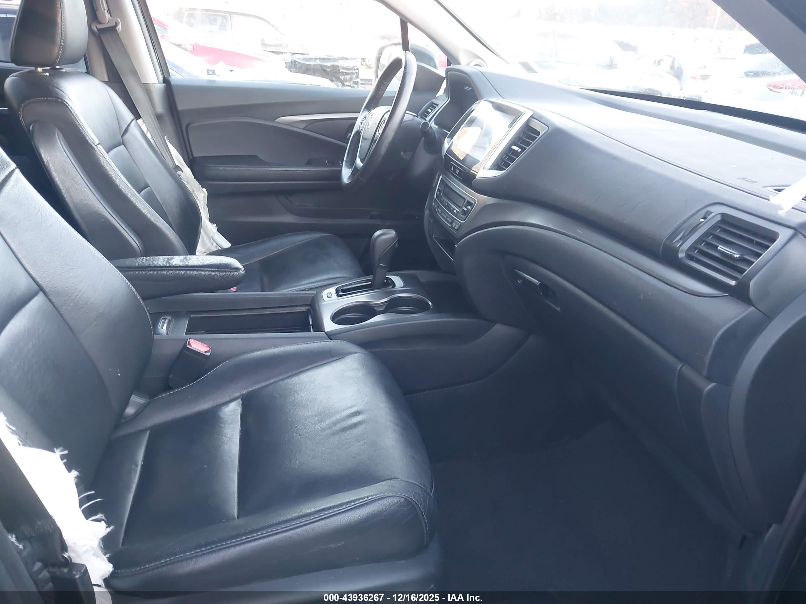 HONDA PILOT image 5
