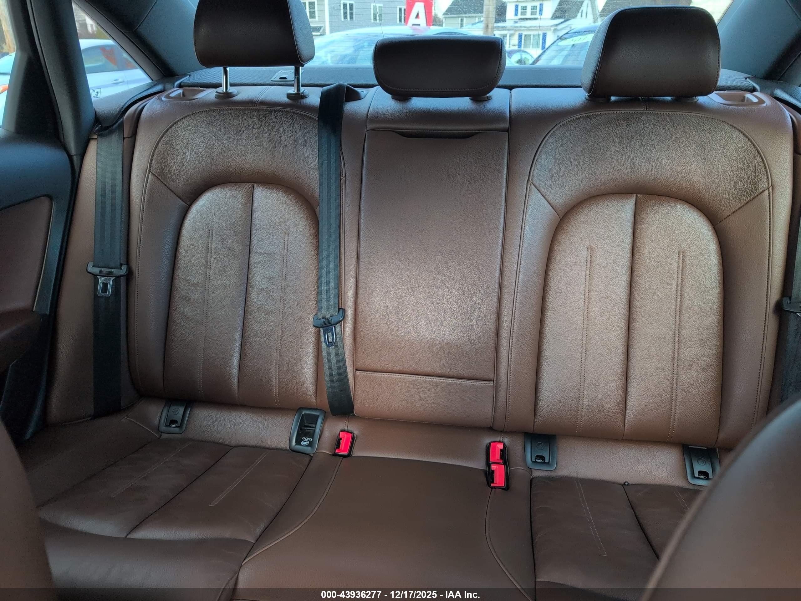 AUDI A6 image 8